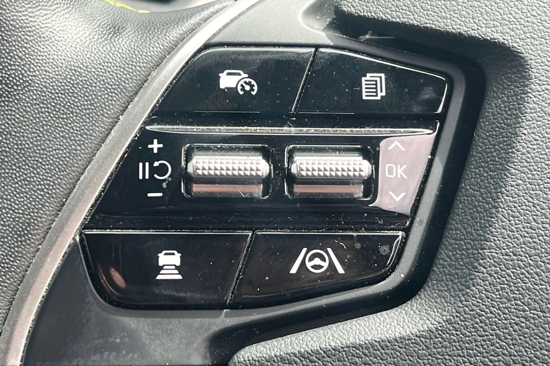 2023 KIA EV6 2023 KIA EV6