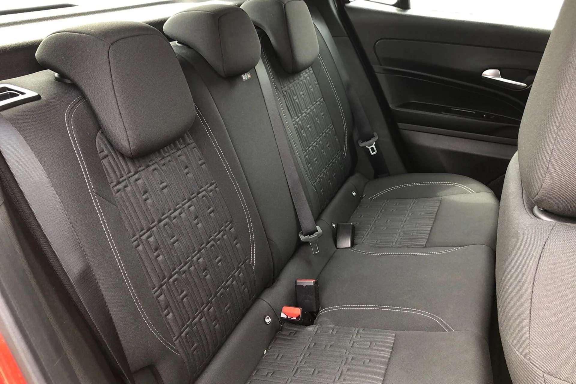 2025 FIAT 600 2025 FIAT 600