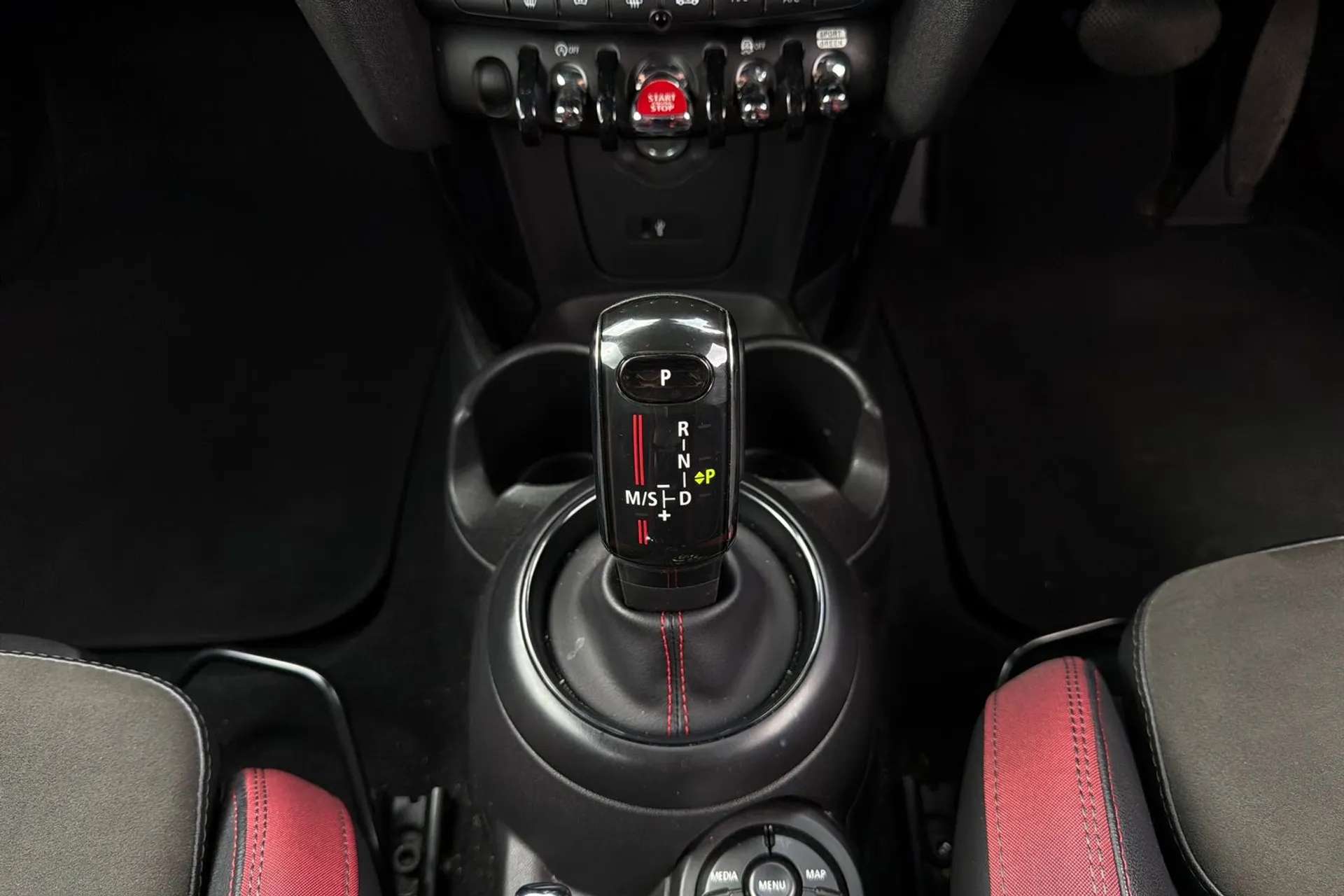2018 MINI HATCH 2018 MINI HATCH
