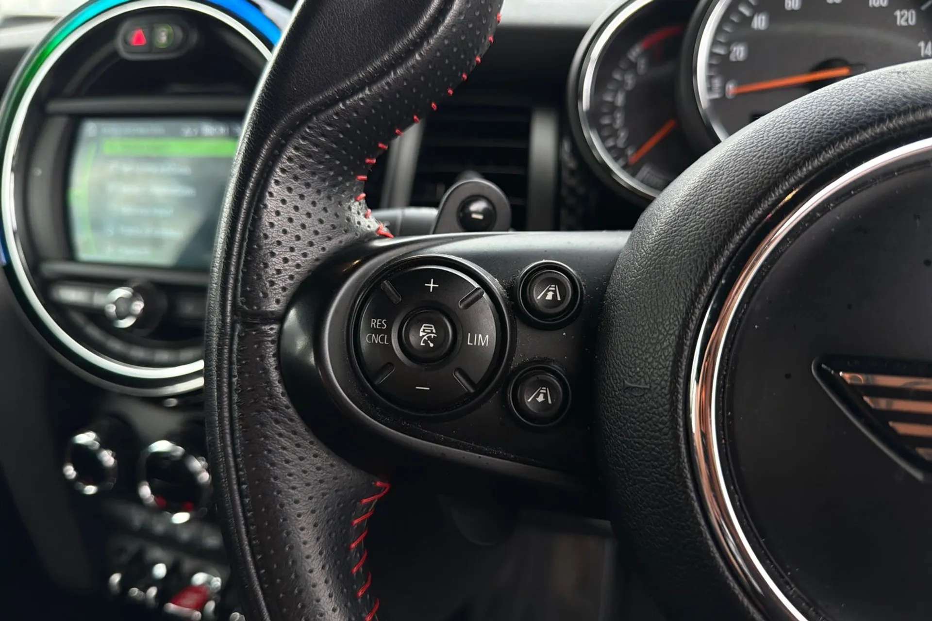 2018 MINI HATCH 2018 MINI HATCH