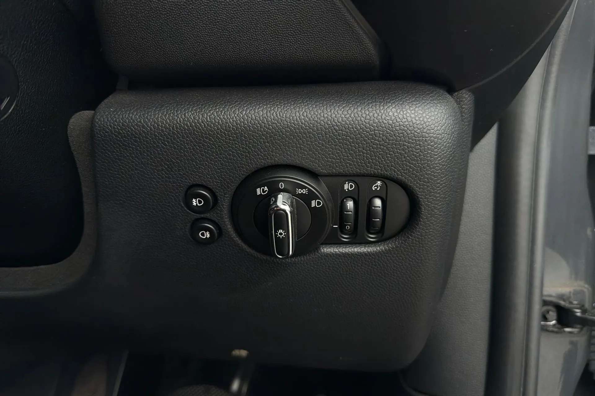 2018 MINI HATCH 2018 MINI HATCH
