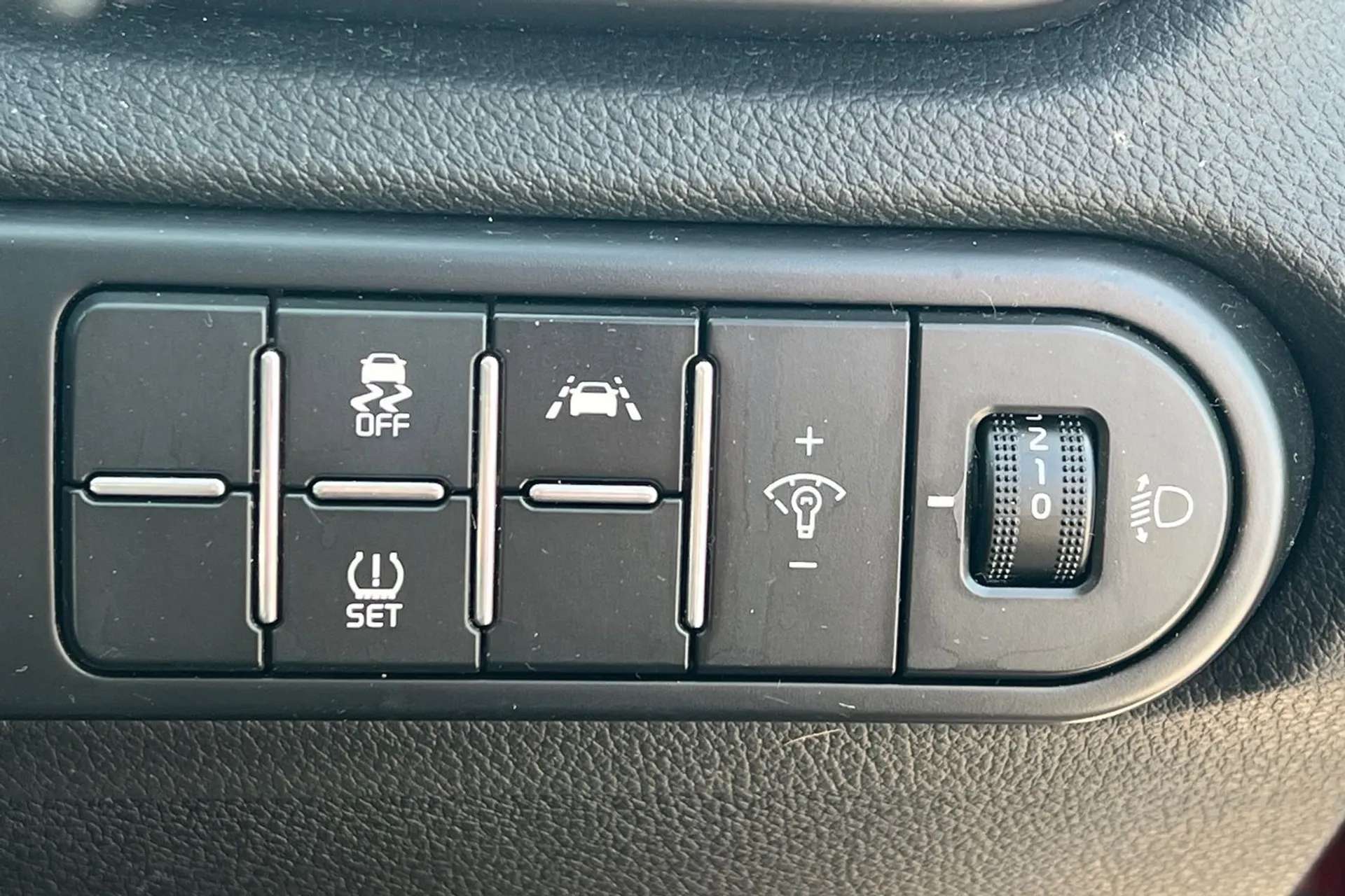 2020 KIA XCEED 2020 KIA XCEED