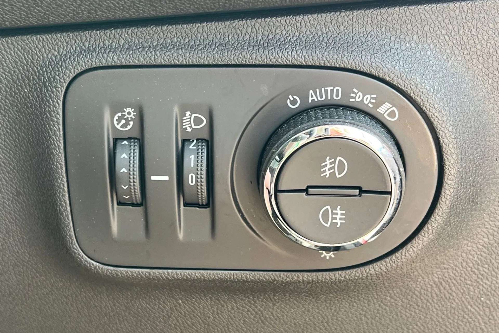 2018 VAUXHALL CORSA 2018 VAUXHALL CORSA
