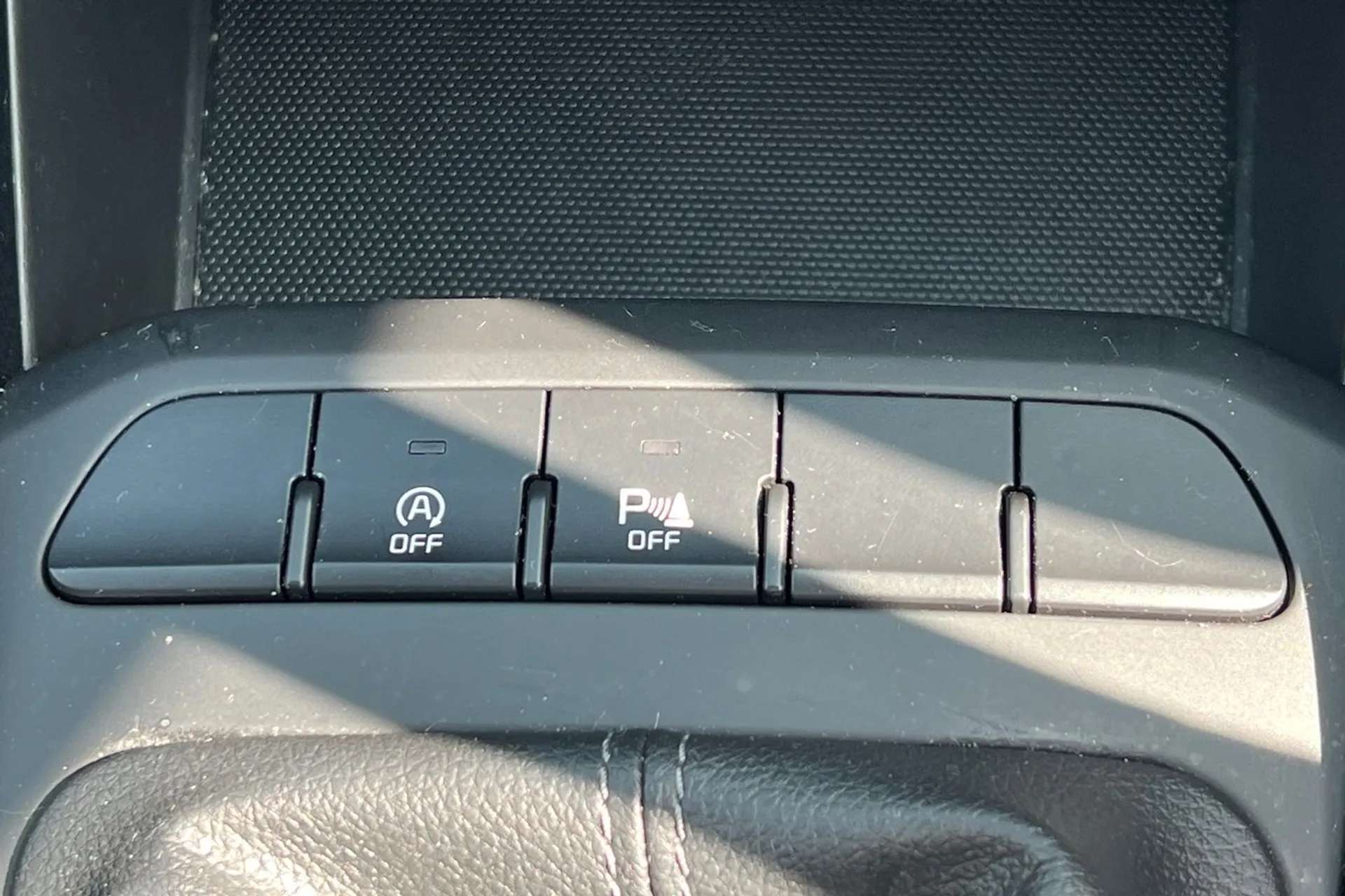 2019 KIA STONIC 2019 KIA STONIC