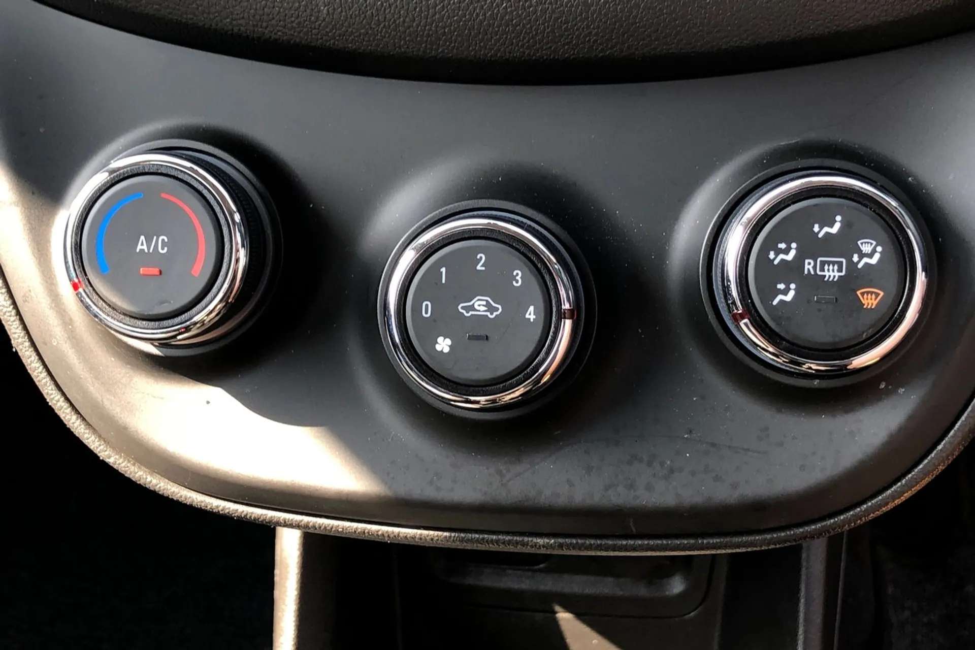 2018 VAUXHALL VIVA 2018 VAUXHALL VIVA