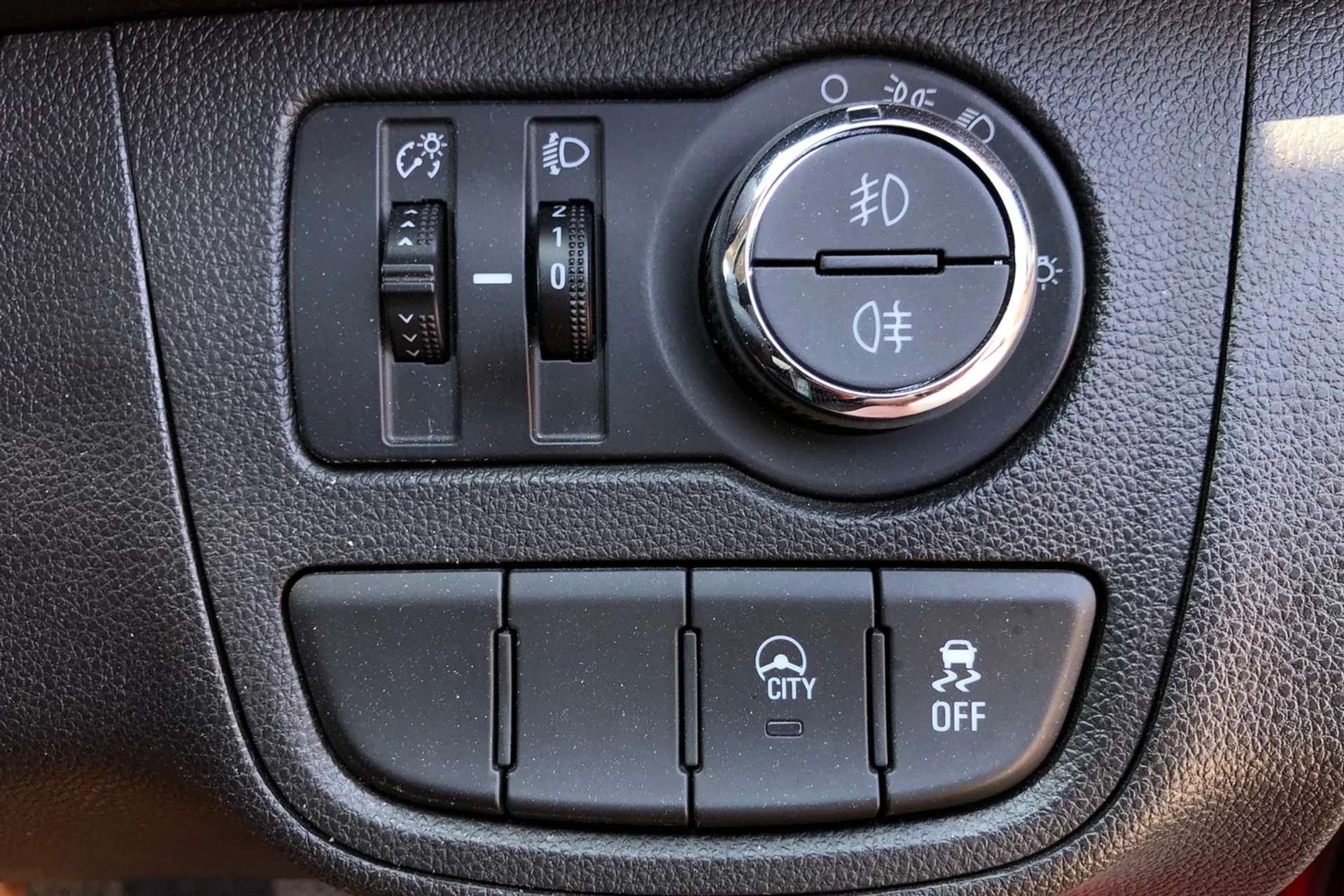 2018 VAUXHALL VIVA 2018 VAUXHALL VIVA