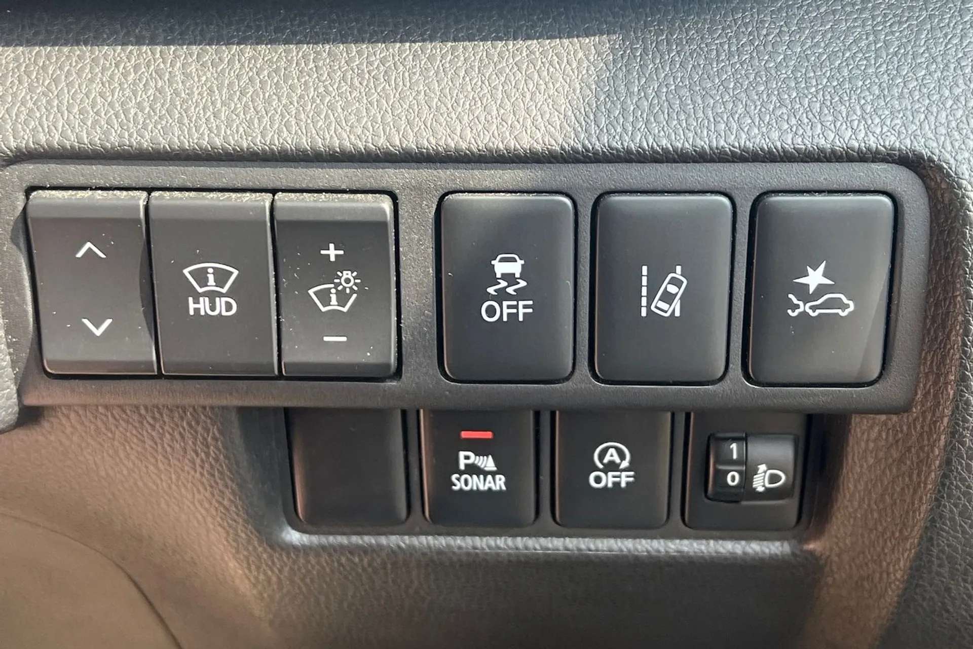 2019 MITSUBISHI ECLIPSE CROSS 2019 MITSUBISHI ECLIPSE CROSS
