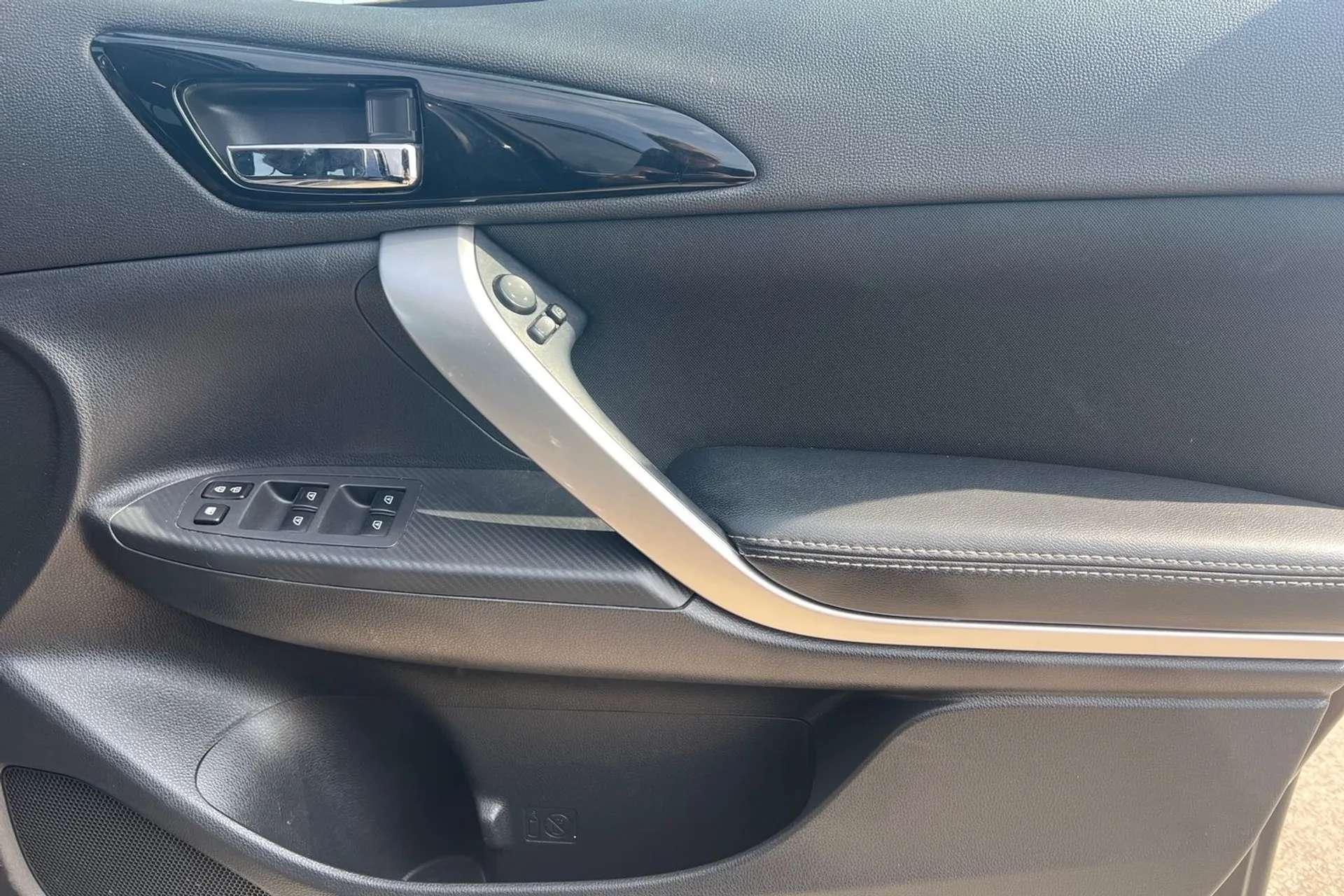 2019 MITSUBISHI ECLIPSE CROSS 2019 MITSUBISHI ECLIPSE CROSS