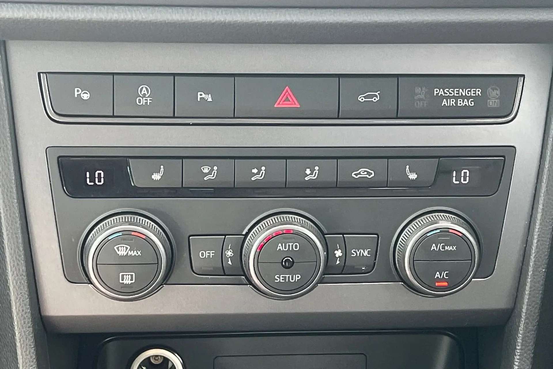 2025 CUPRA ATECA 2025 CUPRA ATECA
