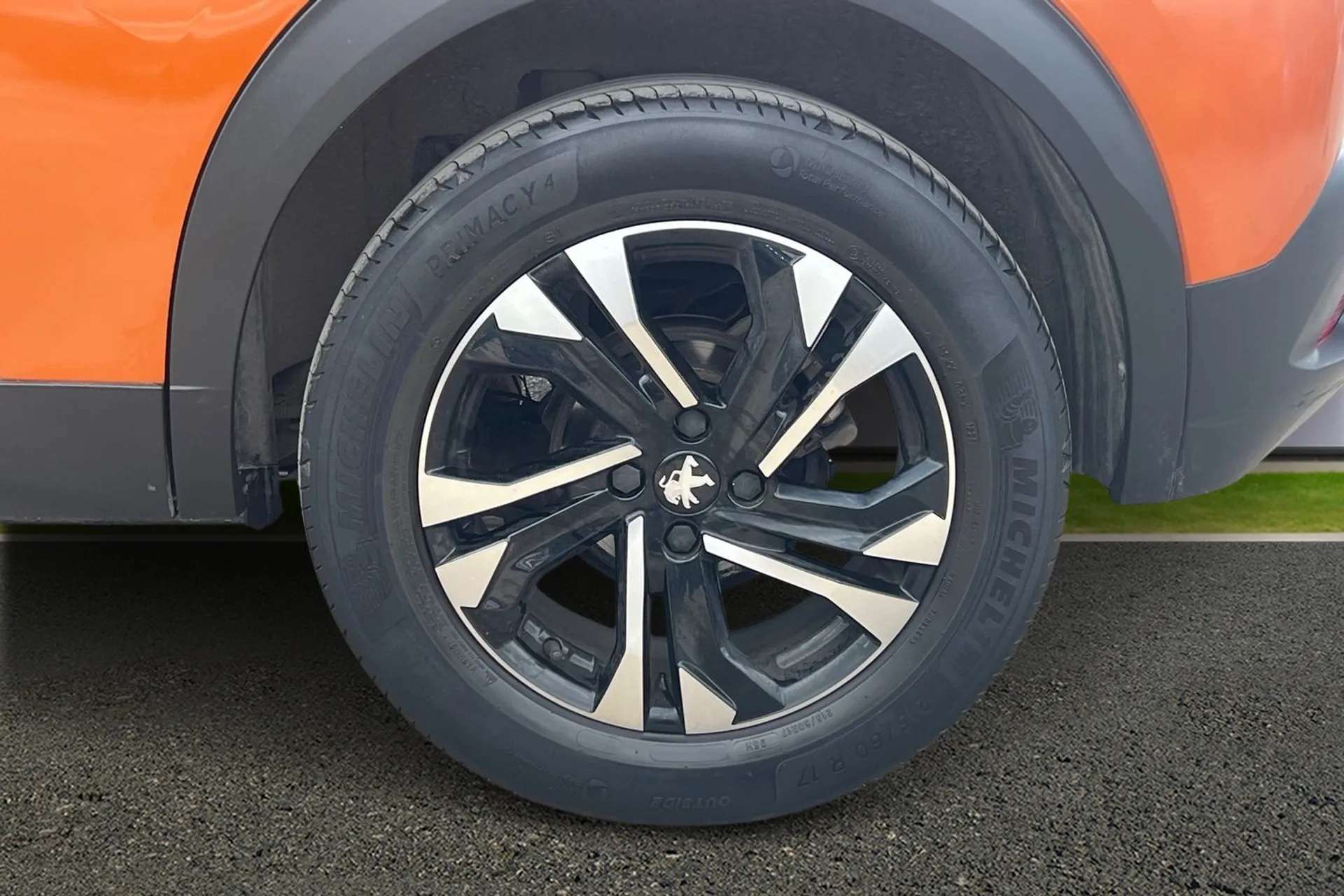 2021 PEUGEOT 2008 2021 PEUGEOT 2008