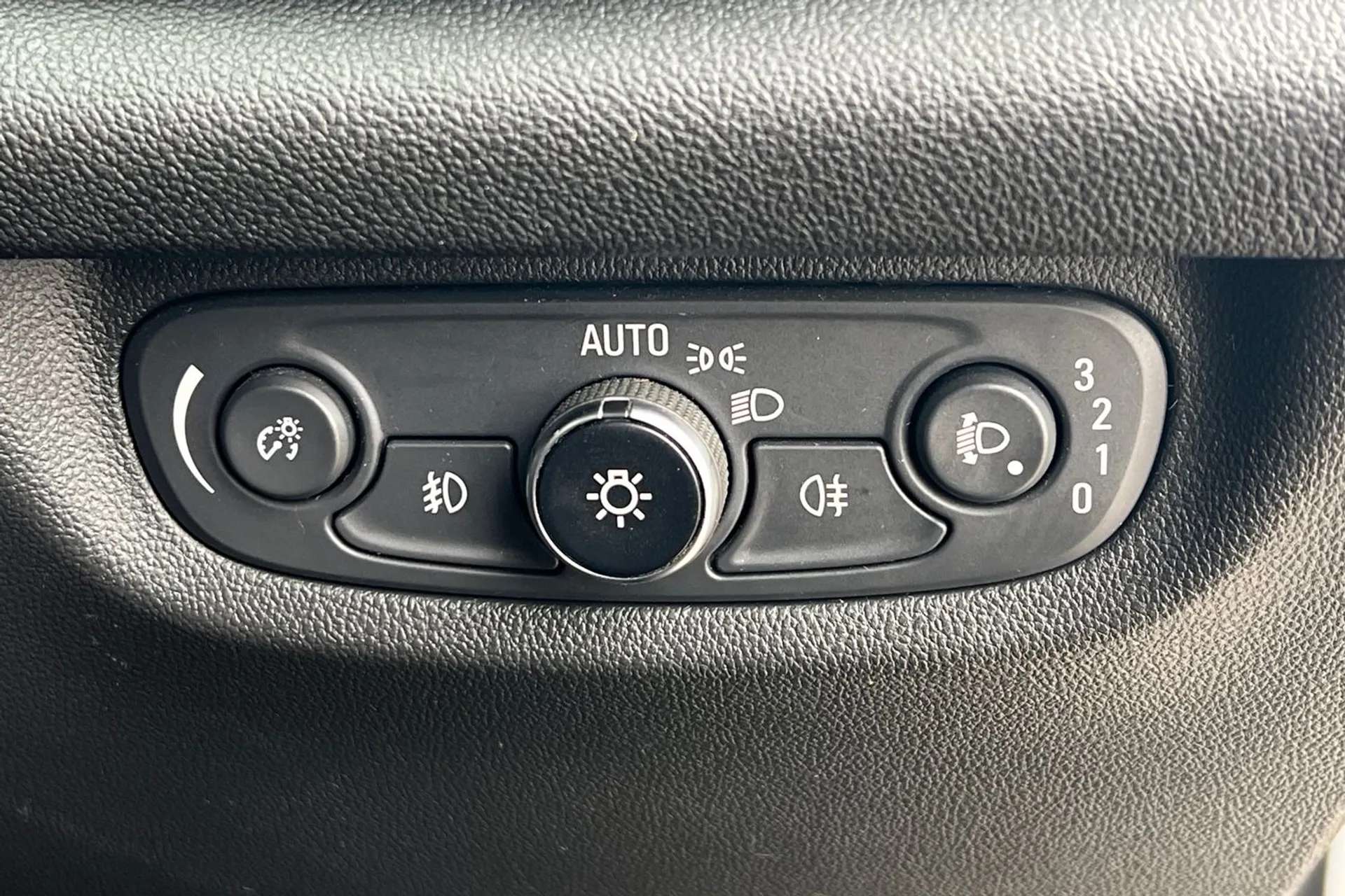2018 VAUXHALL INSIGNIA 2018 VAUXHALL INSIGNIA