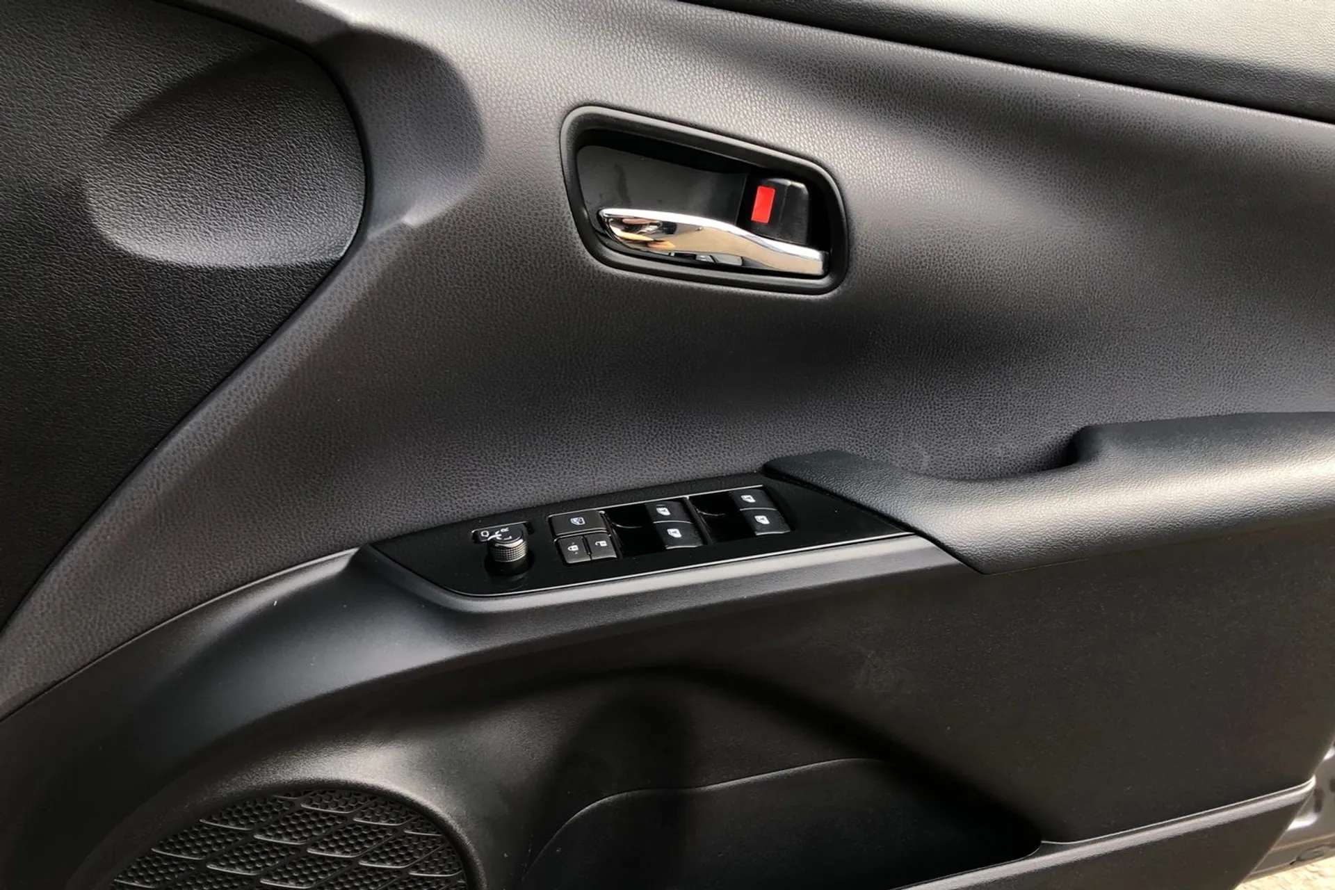 2018 TOYOTA PRIUS 2018 TOYOTA PRIUS
