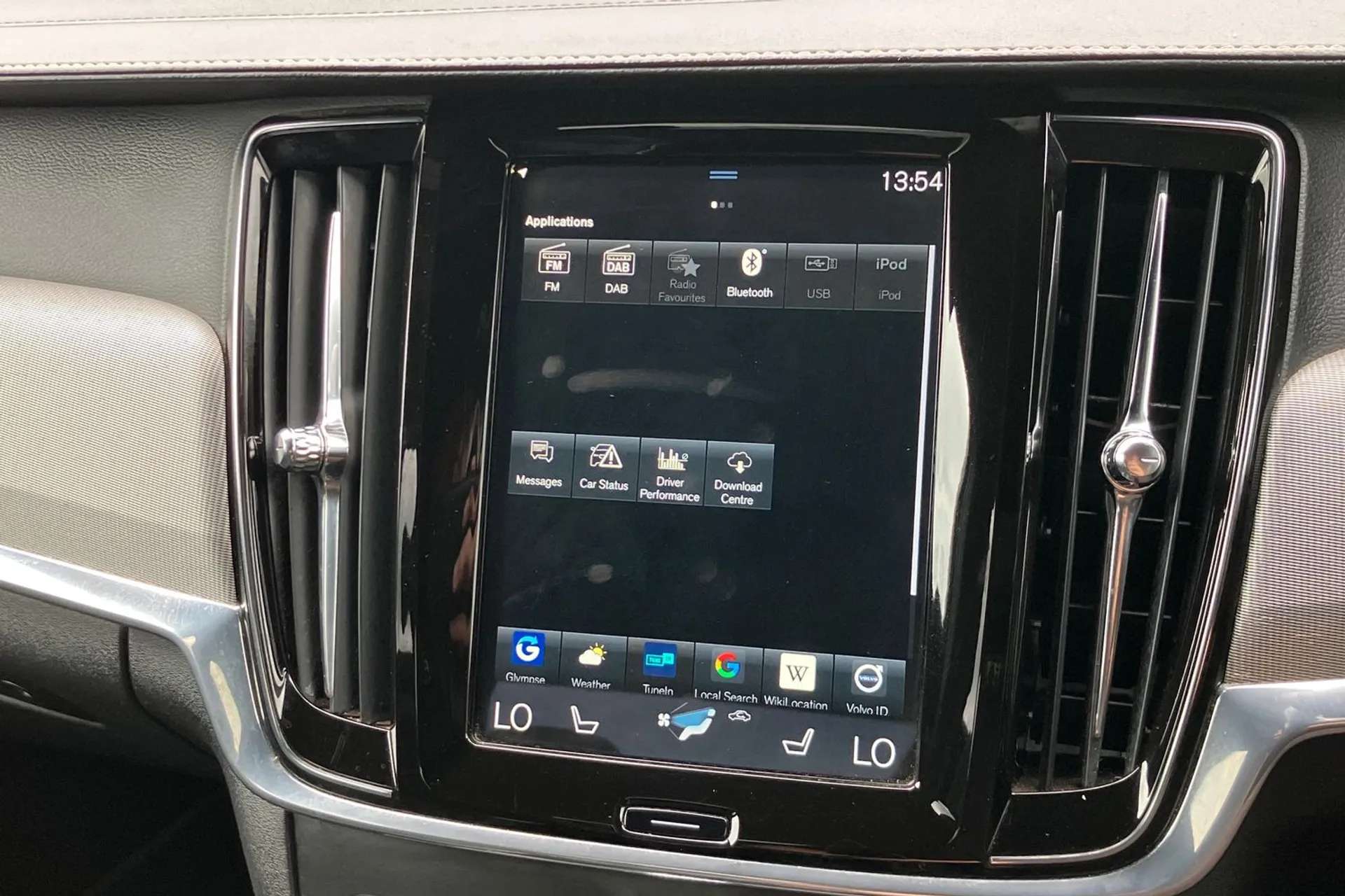 2021 VOLVO S90 2021 VOLVO S90