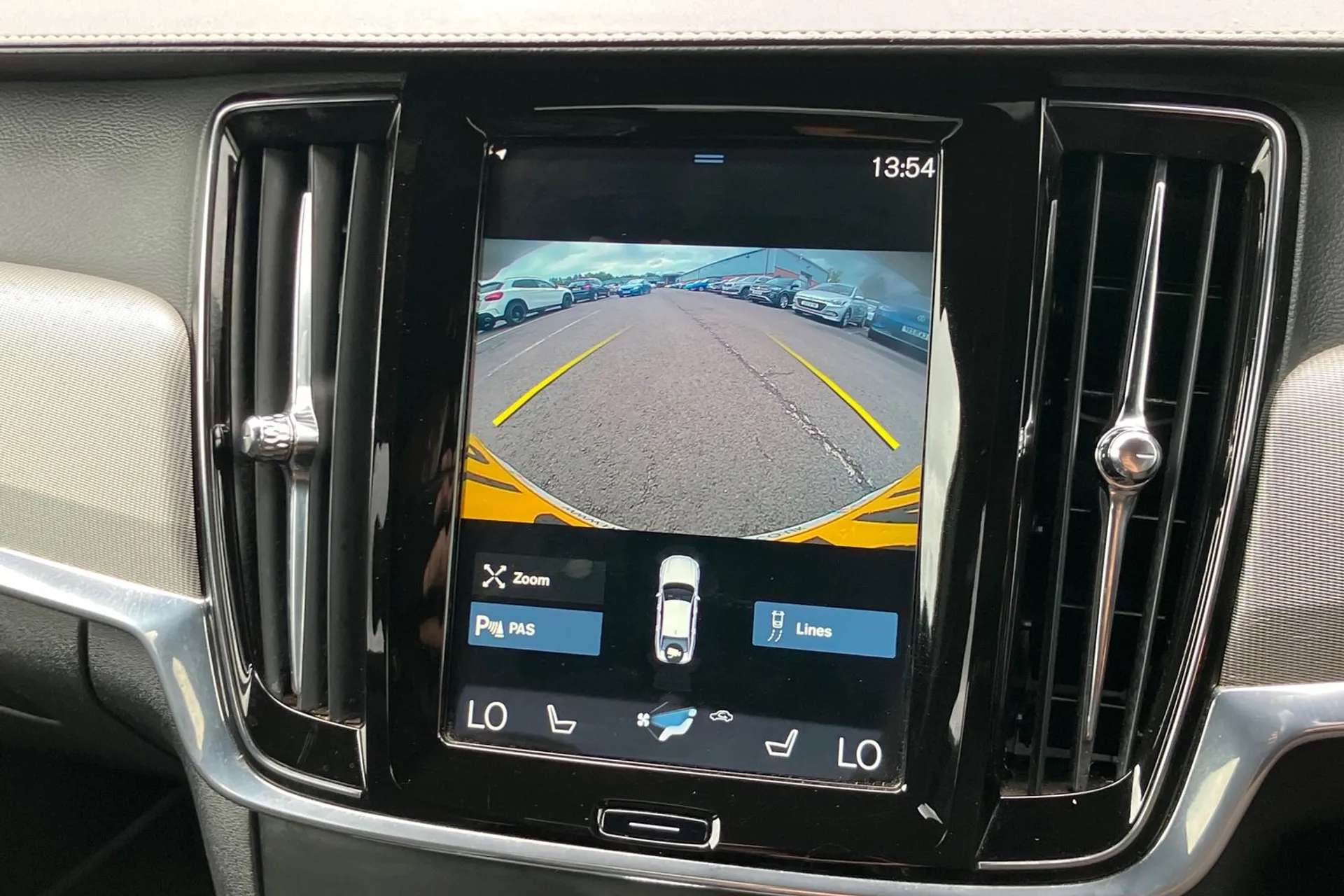 2021 VOLVO S90 2021 VOLVO S90