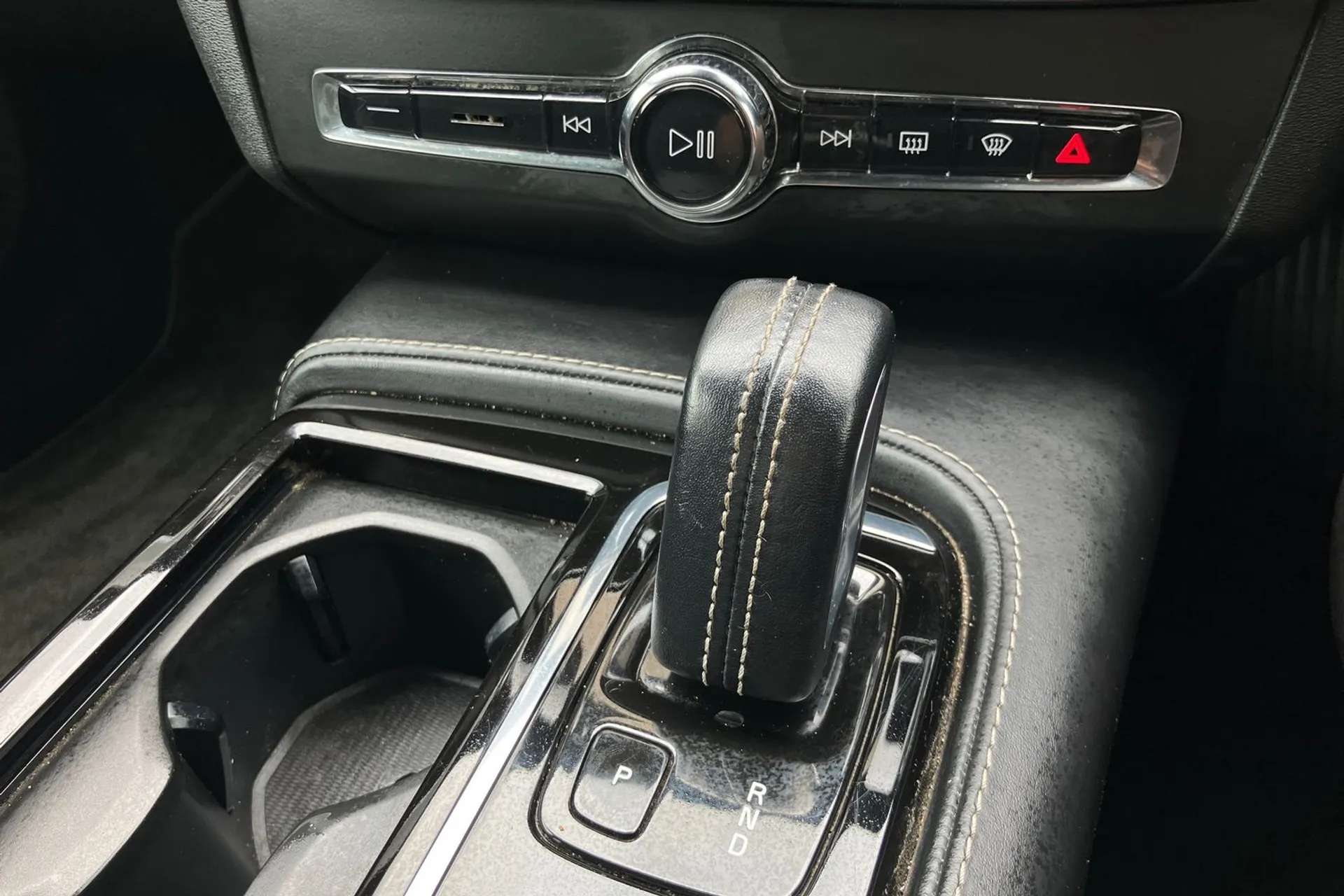 2021 VOLVO S90 2021 VOLVO S90