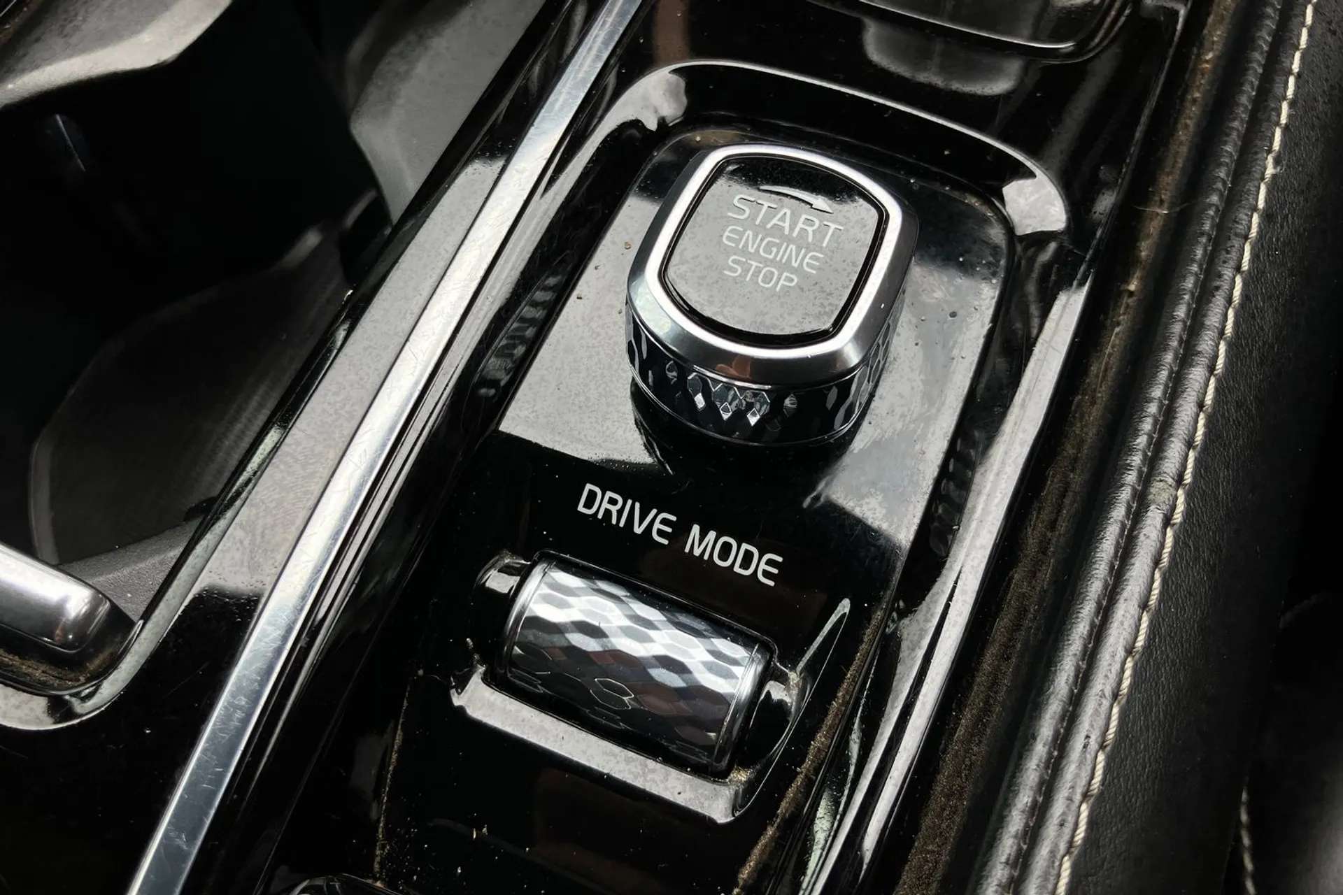 2021 VOLVO S90 2021 VOLVO S90
