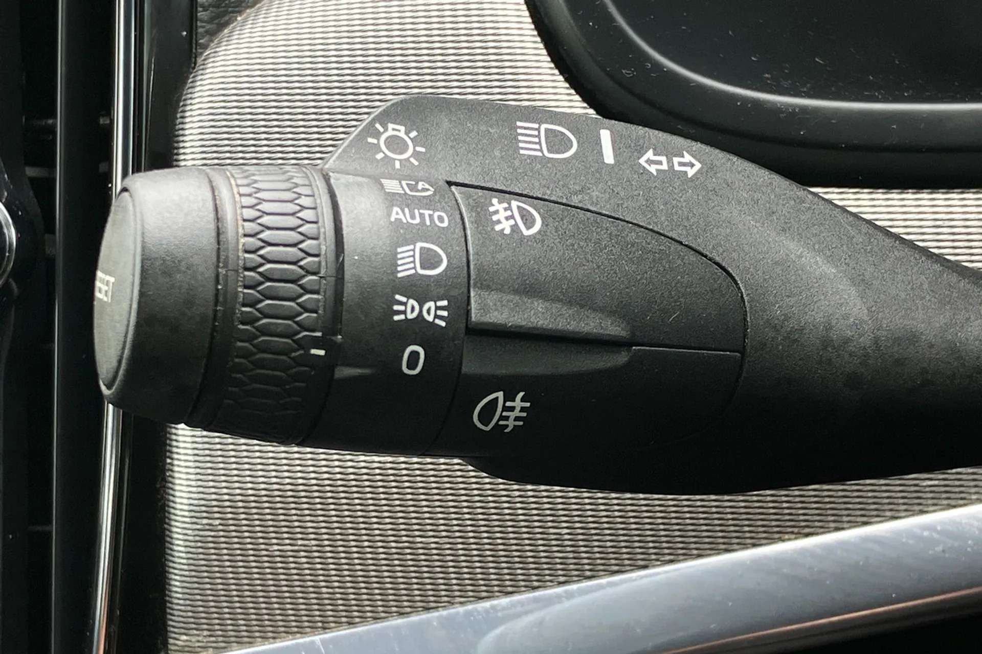 2021 VOLVO S90 2021 VOLVO S90