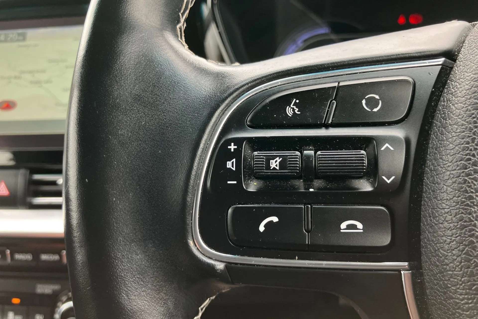 2020 KIA E-NIRO 2020 KIA E-NIRO