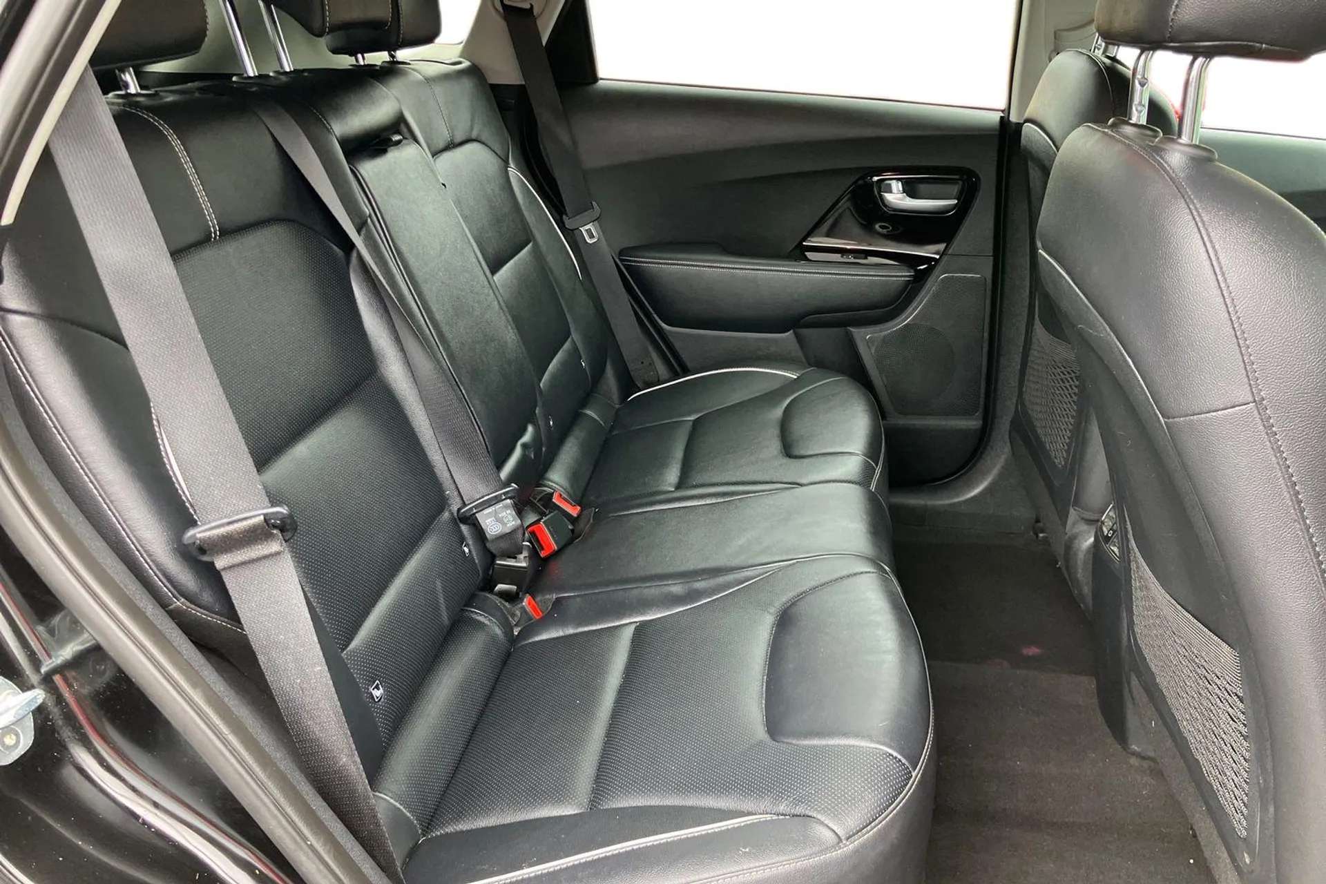 2020 KIA E-NIRO 2020 KIA E-NIRO