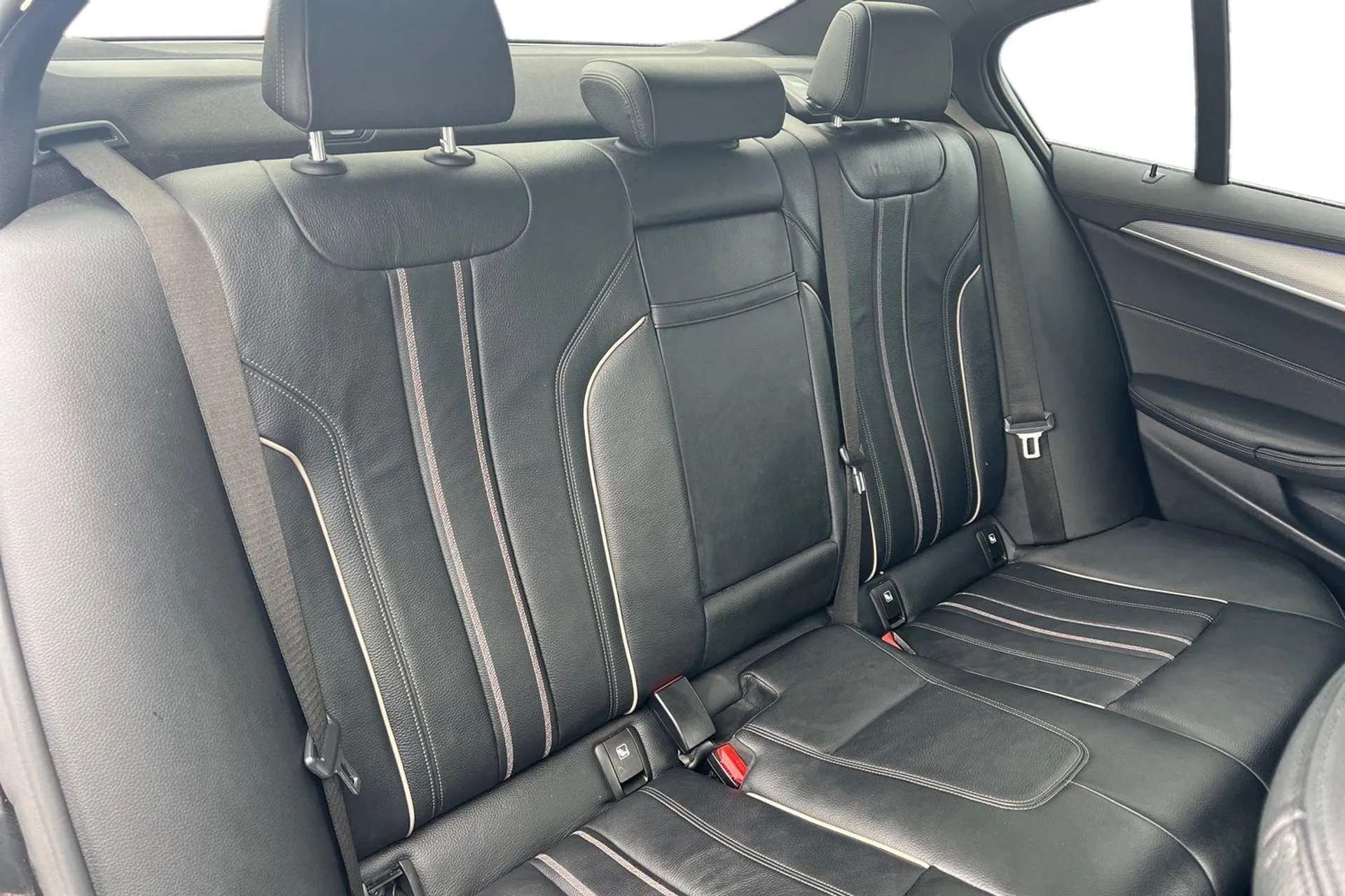 2019 BMW 5 SERIES 2019 BMW 5 SERIES