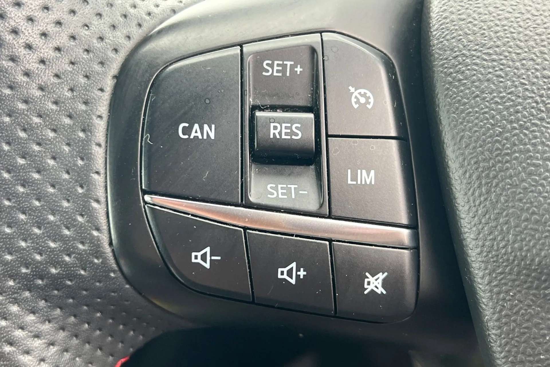 2022 FORD FIESTA 2022 FORD FIESTA