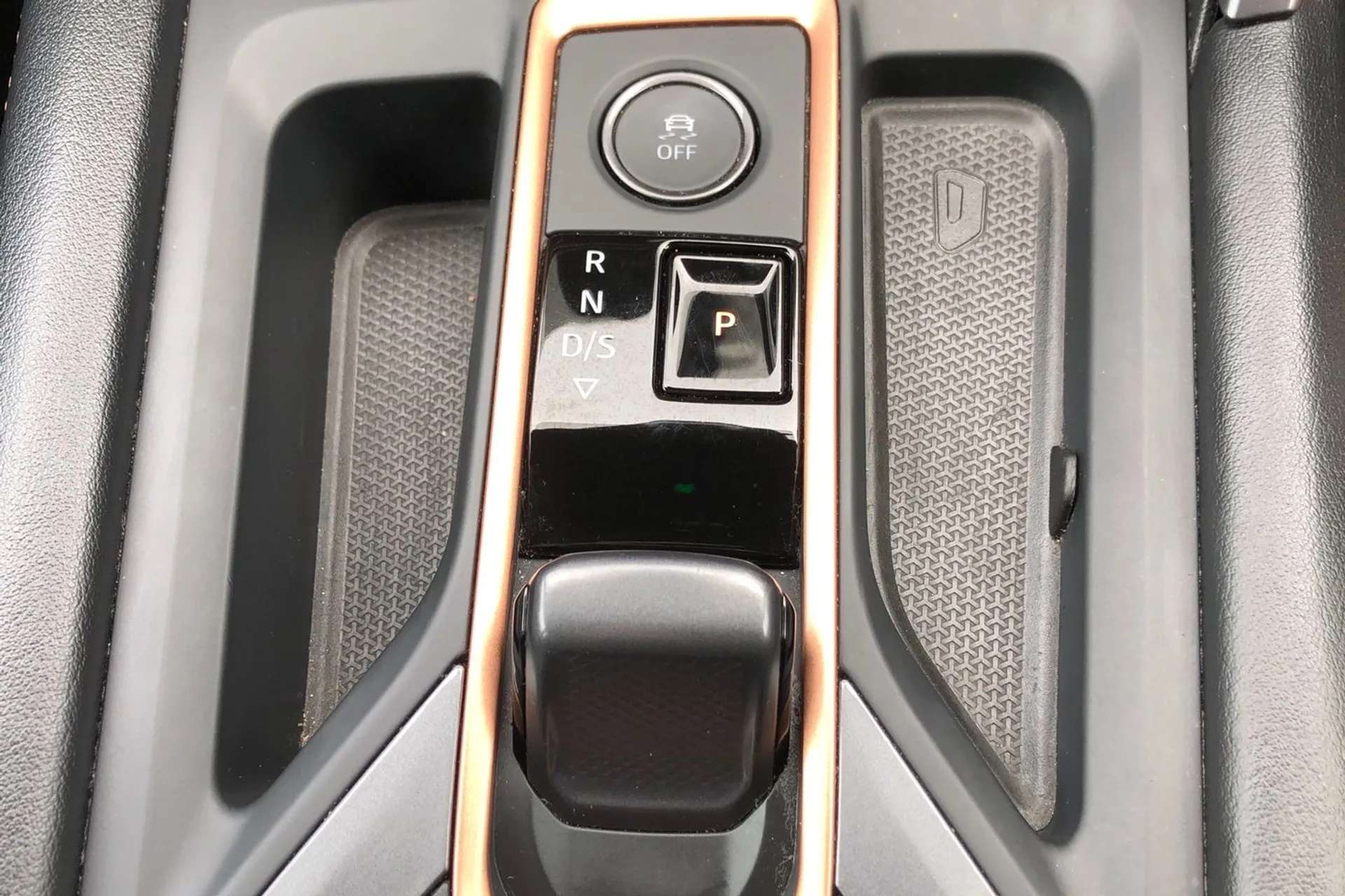 2024 CUPRA FORMENTOR 2024 CUPRA FORMENTOR