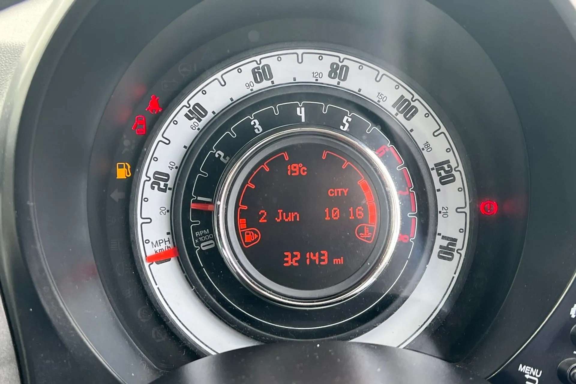 2019 FIAT 500 2019 FIAT 500