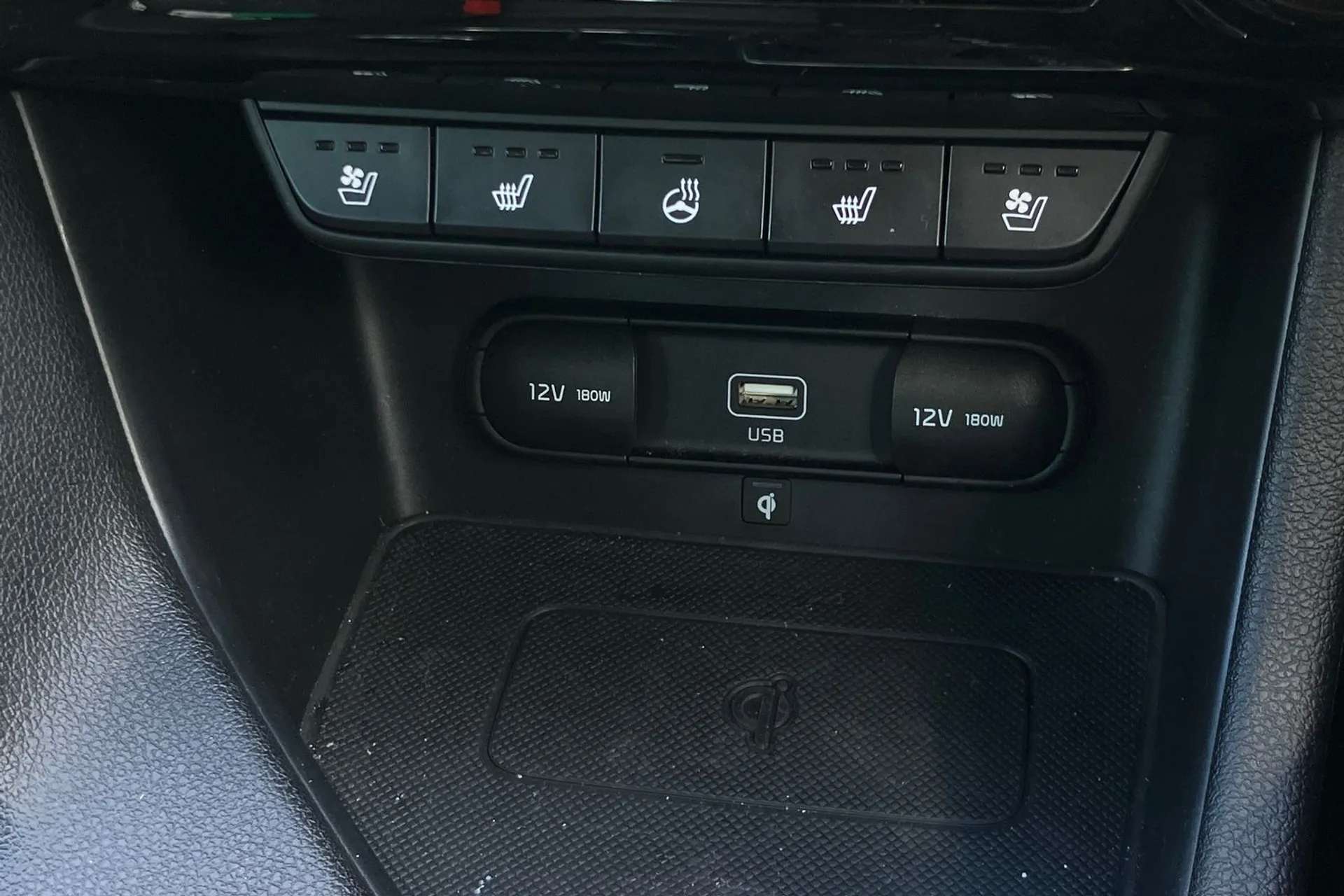2018 KIA SPORTAGE 2018 KIA SPORTAGE