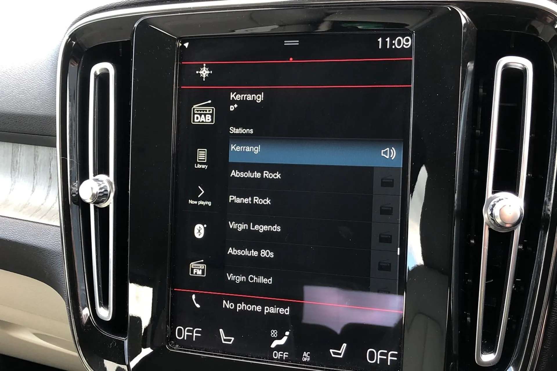 2021 VOLVO XC40 2021 VOLVO XC40