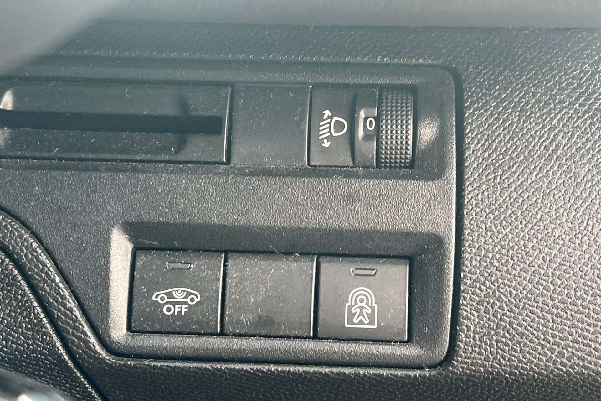 2018 PEUGEOT 3008 2018 PEUGEOT 3008
