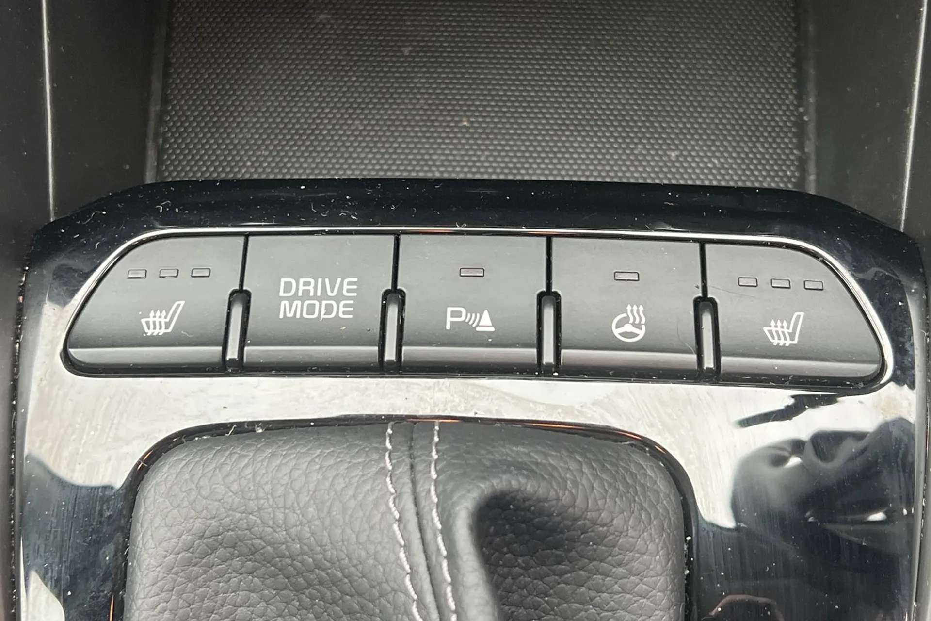 2023 KIA STONIC 2023 KIA STONIC