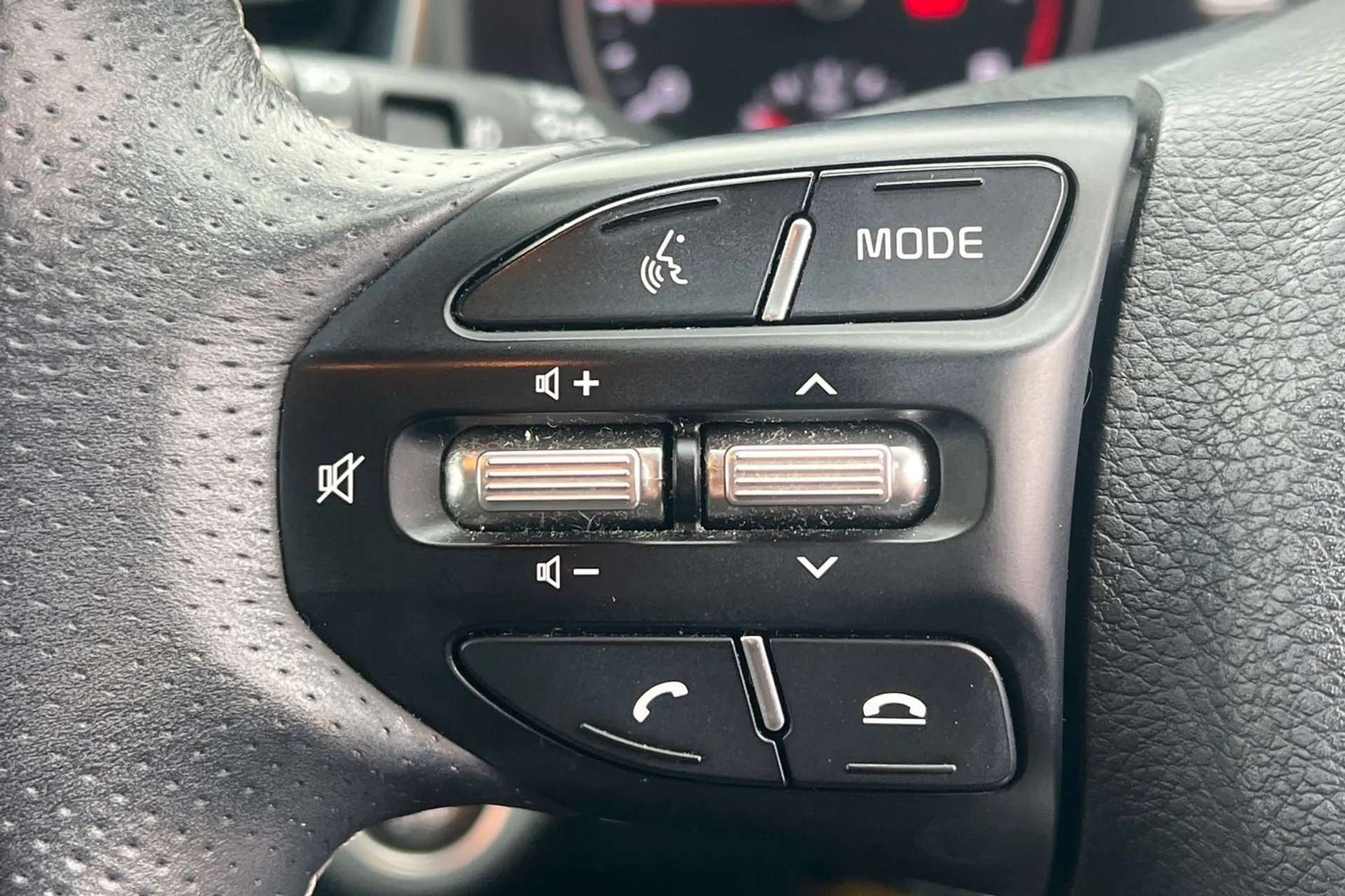 2023 KIA STONIC 2023 KIA STONIC