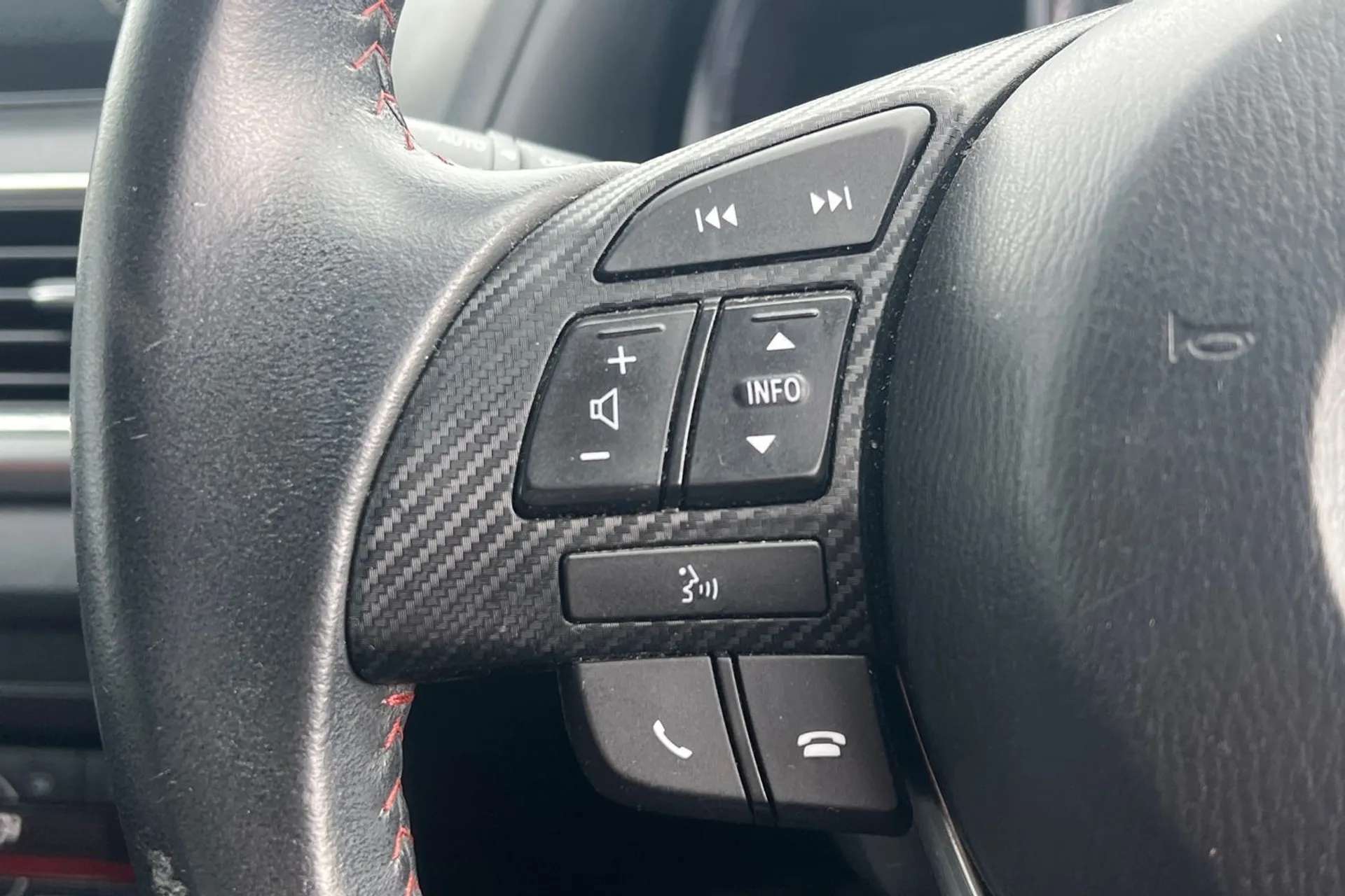 2016 MAZDA MAZDA3 2016 MAZDA MAZDA3