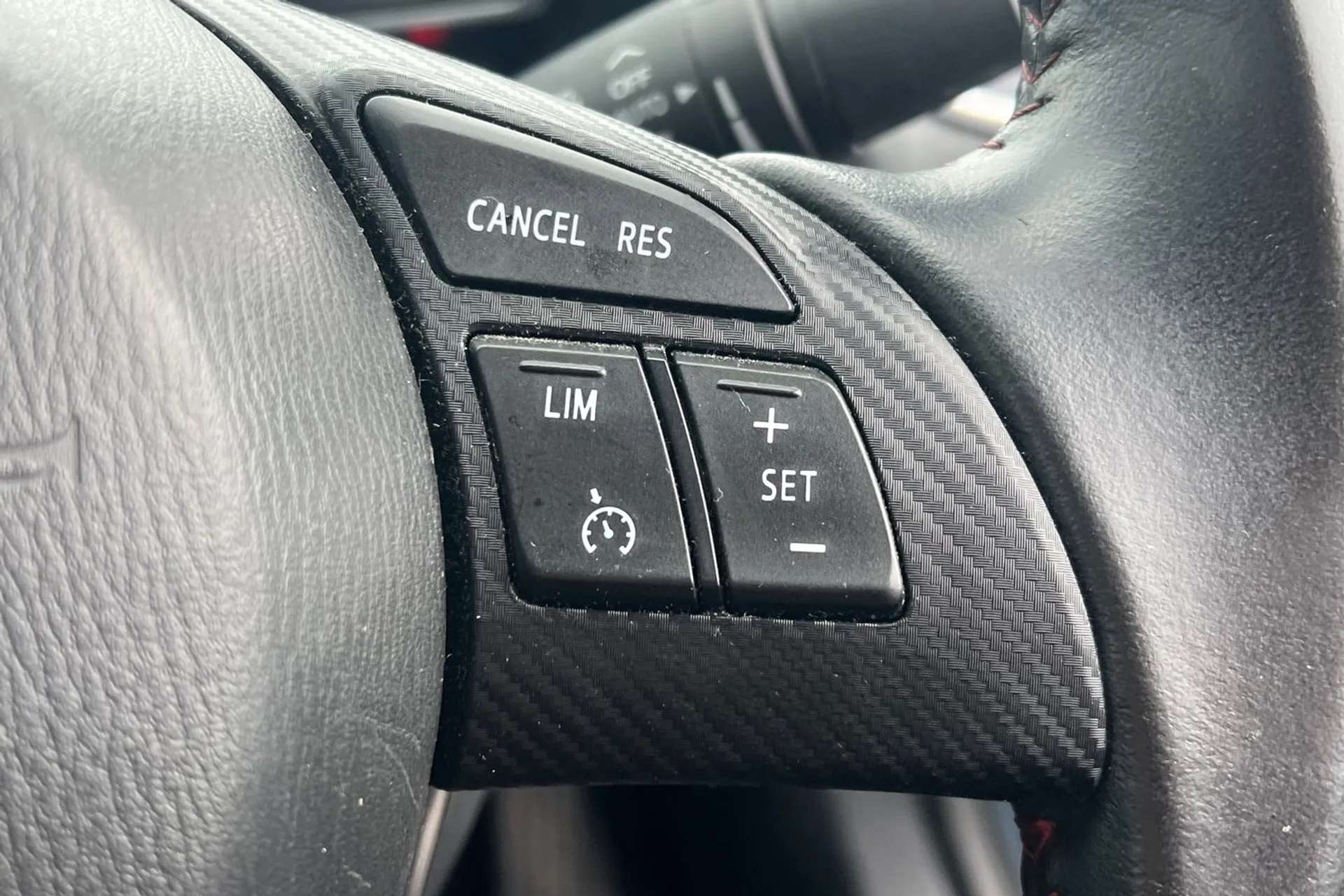 2016 MAZDA MAZDA3 2016 MAZDA MAZDA3