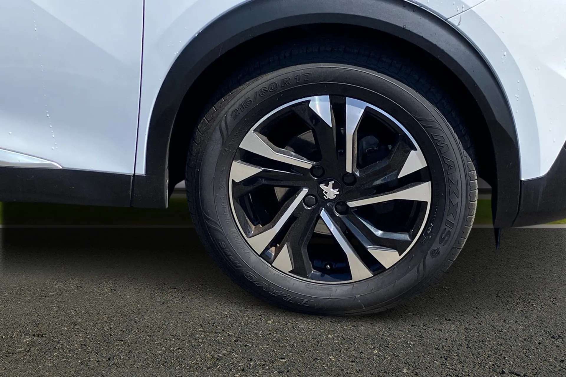 2021 PEUGEOT 2008 2021 PEUGEOT 2008