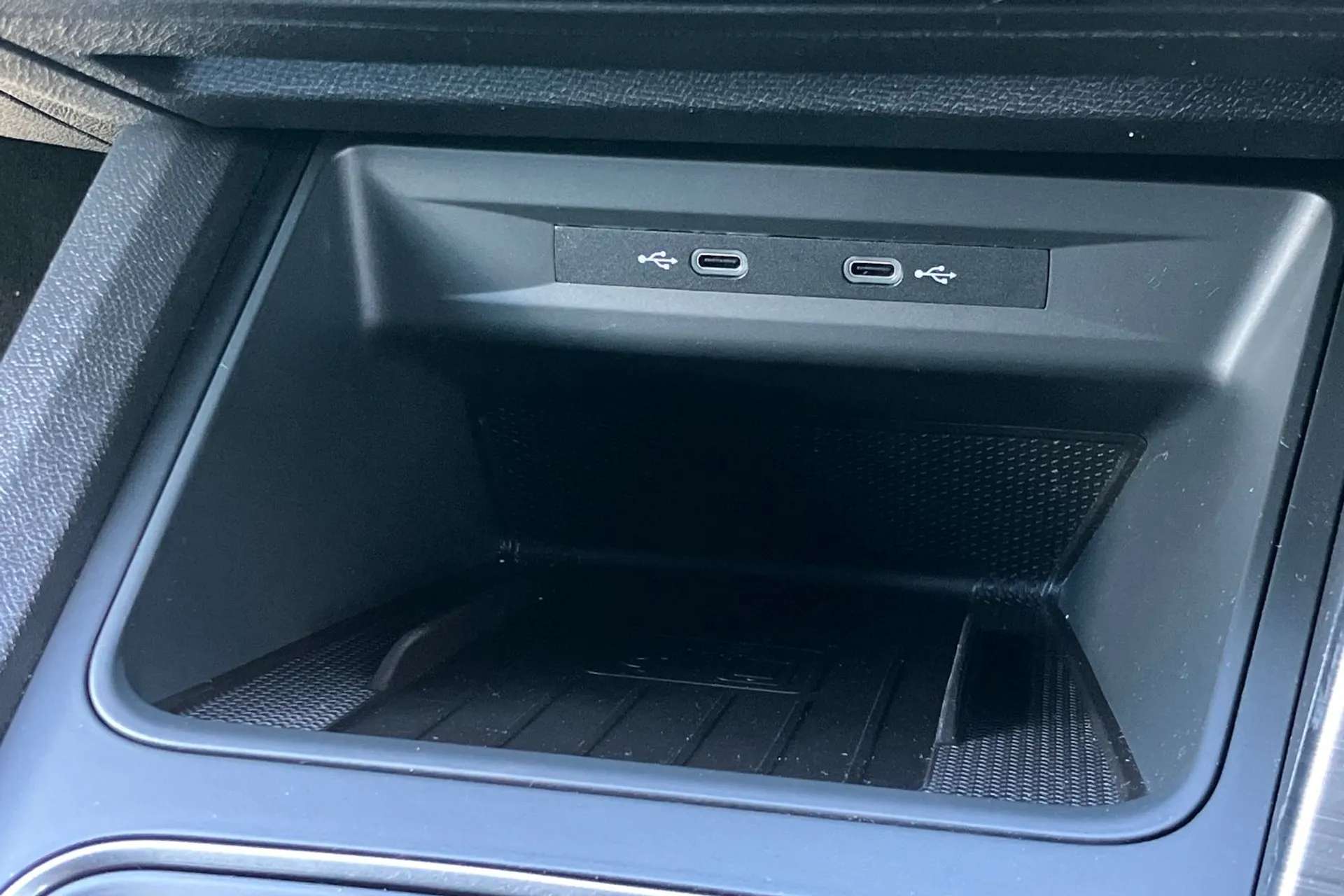 2023 CUPRA FORMENTOR 2023 CUPRA FORMENTOR