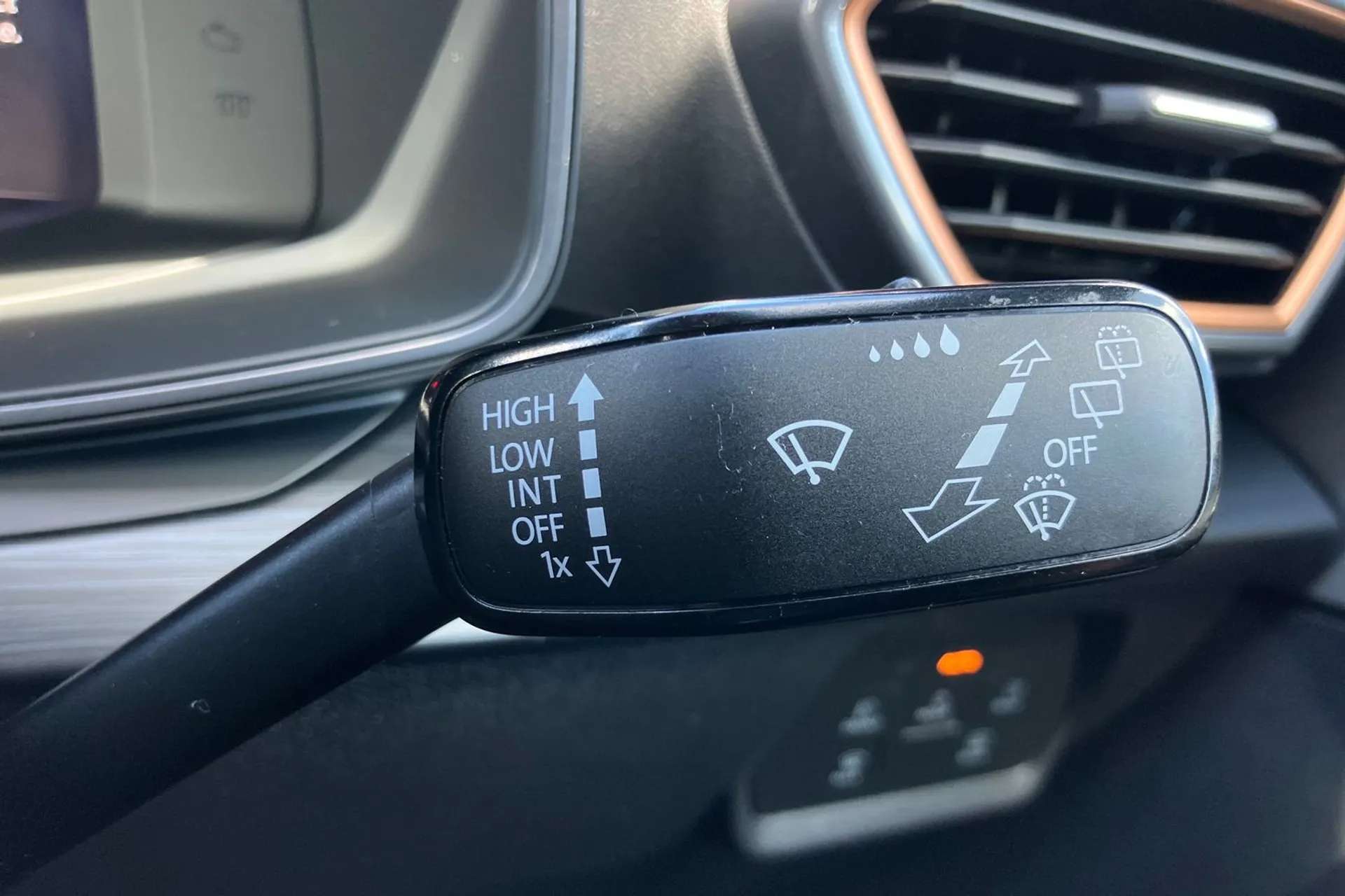 2023 CUPRA FORMENTOR 2023 CUPRA FORMENTOR