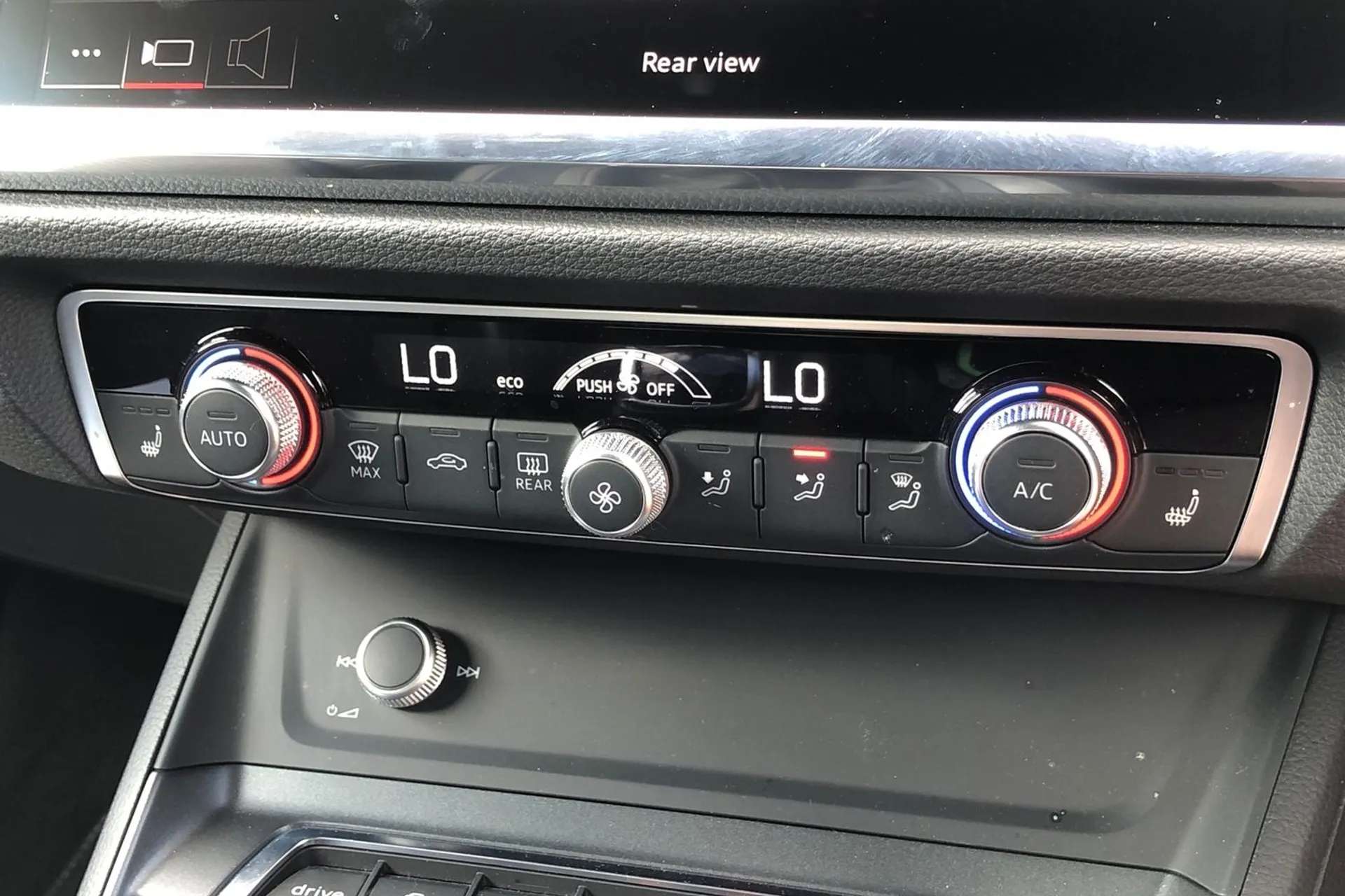 2021 AUDI Q3 2021 AUDI Q3
