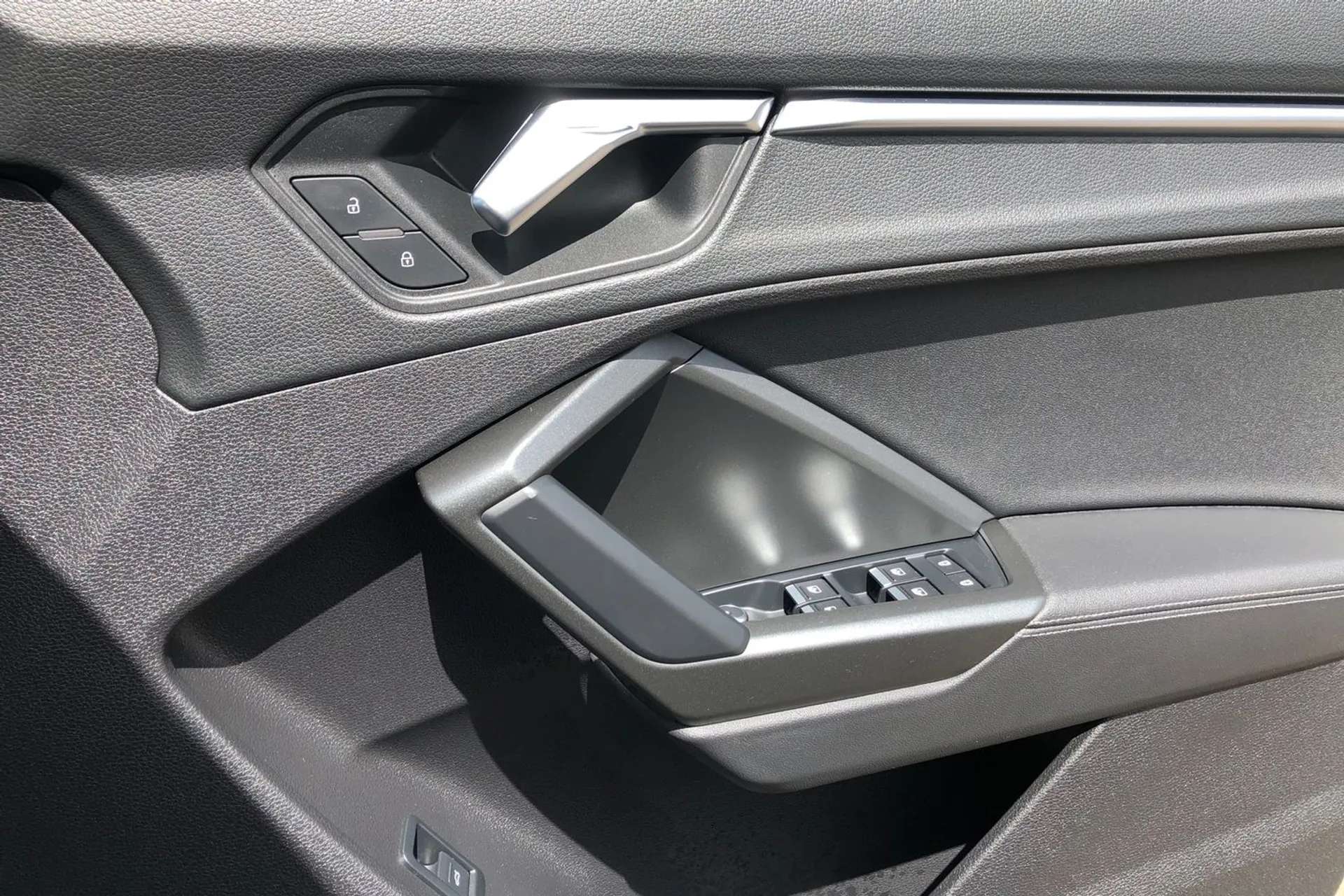 2021 AUDI Q3 2021 AUDI Q3