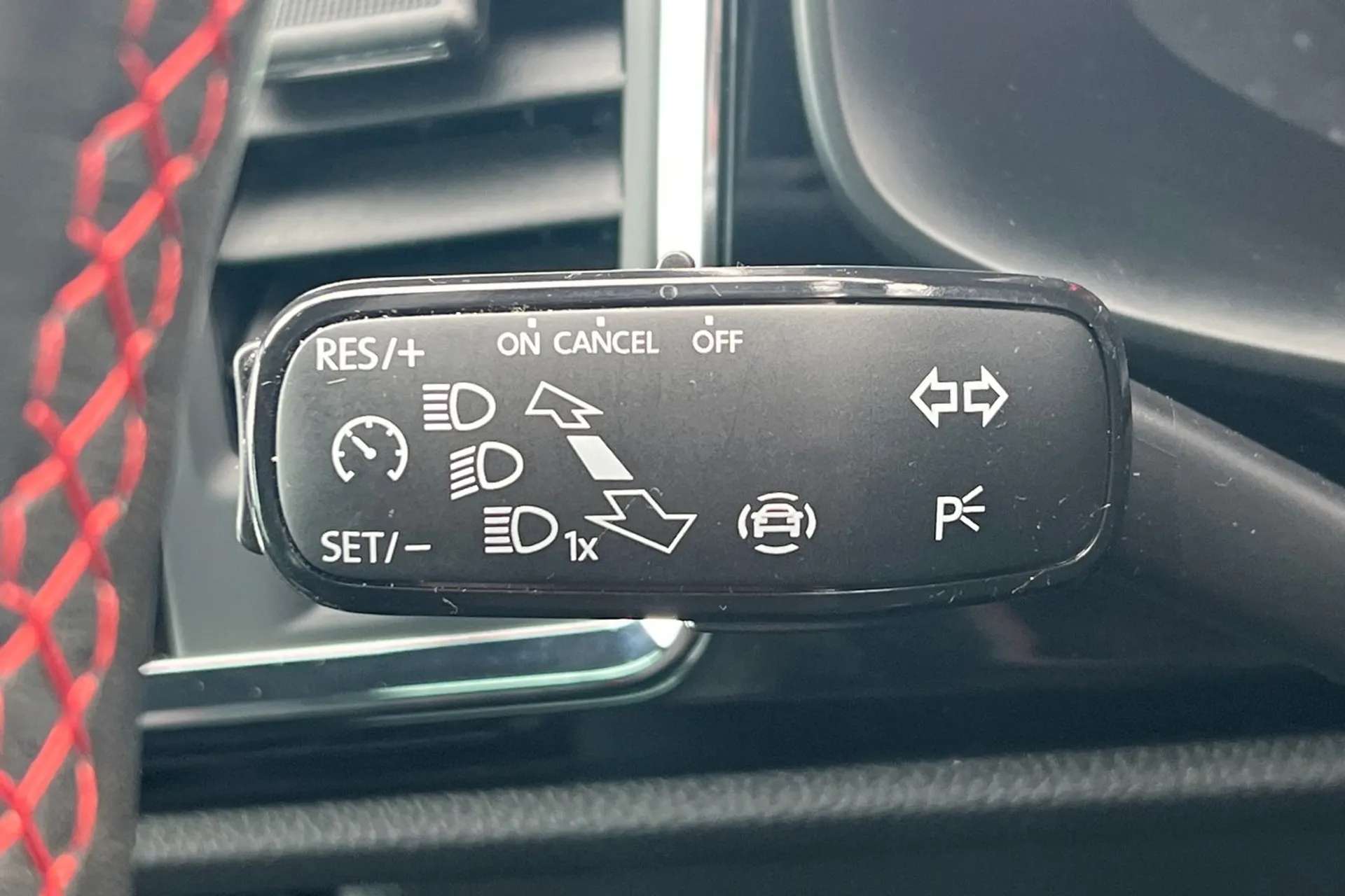 2020 SEAT ATECA 2020 SEAT ATECA