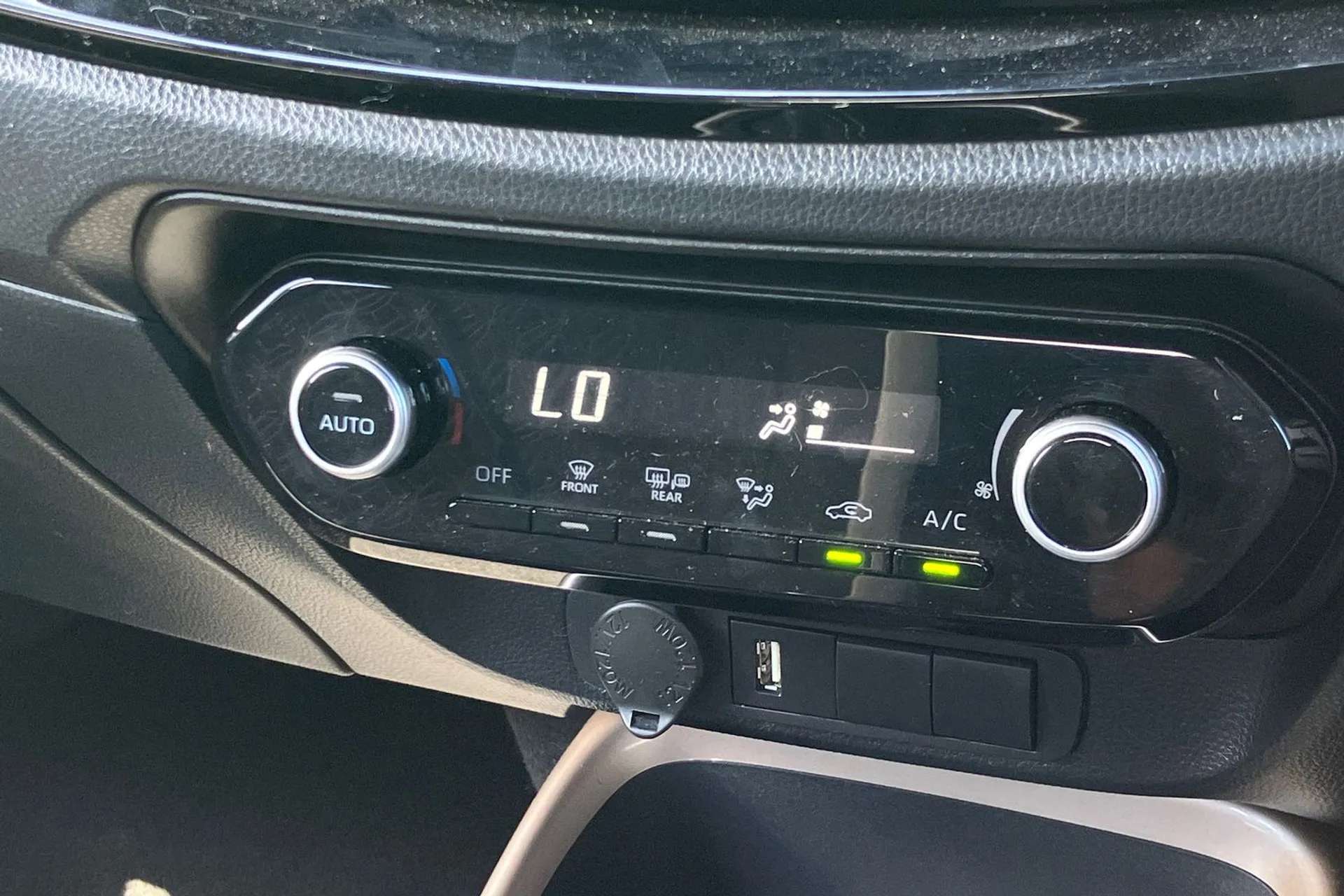 2023 TOYOTA AYGO X 2023 TOYOTA AYGO X