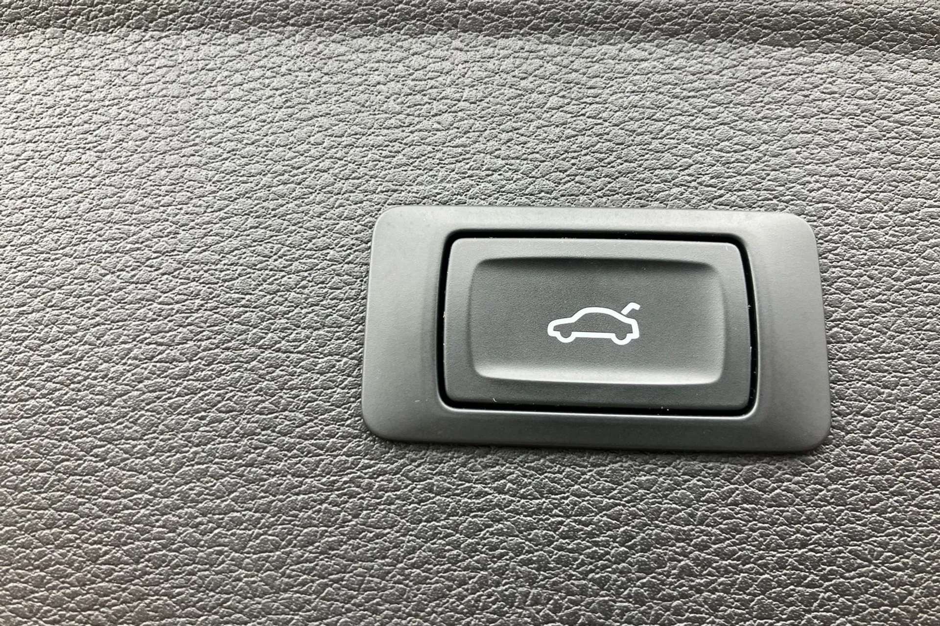 2018 AUDI Q5 2018 AUDI Q5