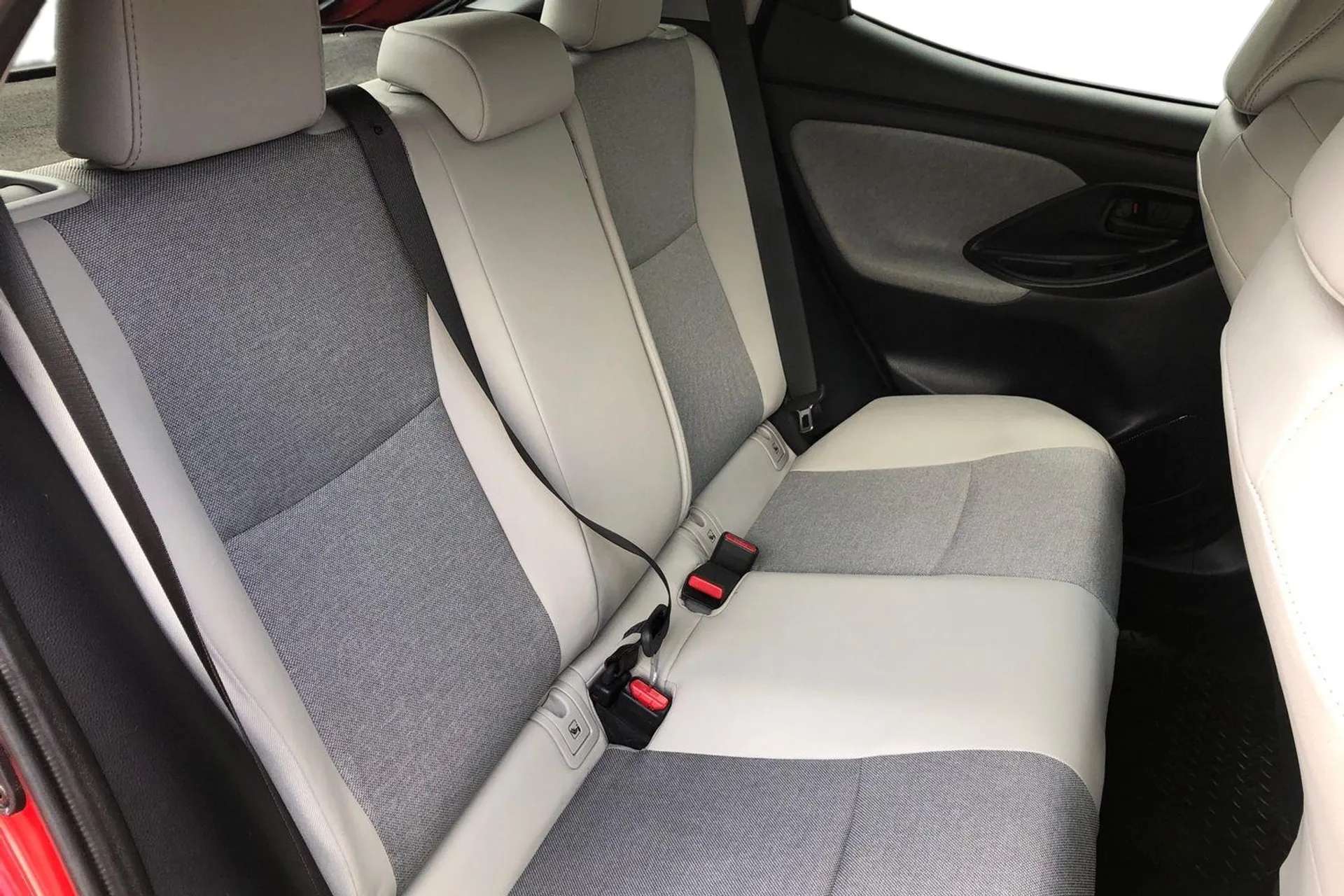 2021 TOYOTA YARIS 2021 TOYOTA YARIS
