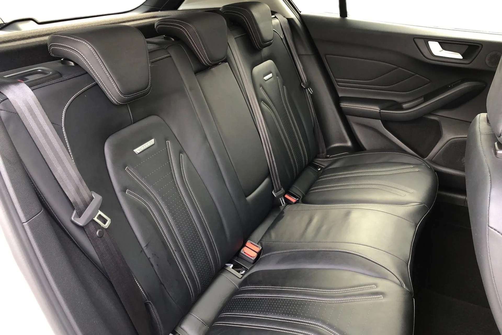 2019 FORD FOCUS VIGNALE 2019 FORD FOCUS VIGNALE