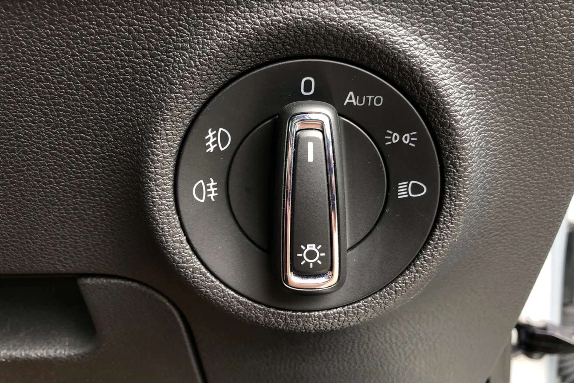 2019 SKODA KAROQ 2019 SKODA KAROQ