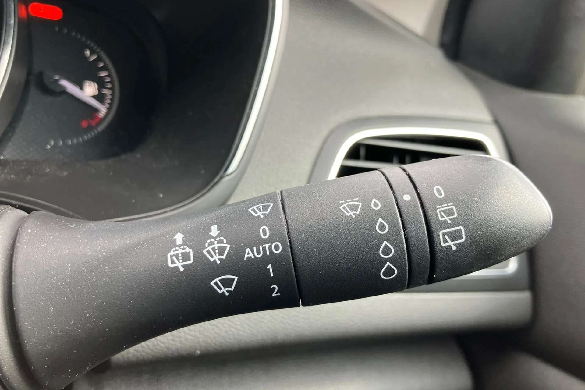 2019 RENAULT MEGANE 2019 RENAULT MEGANE