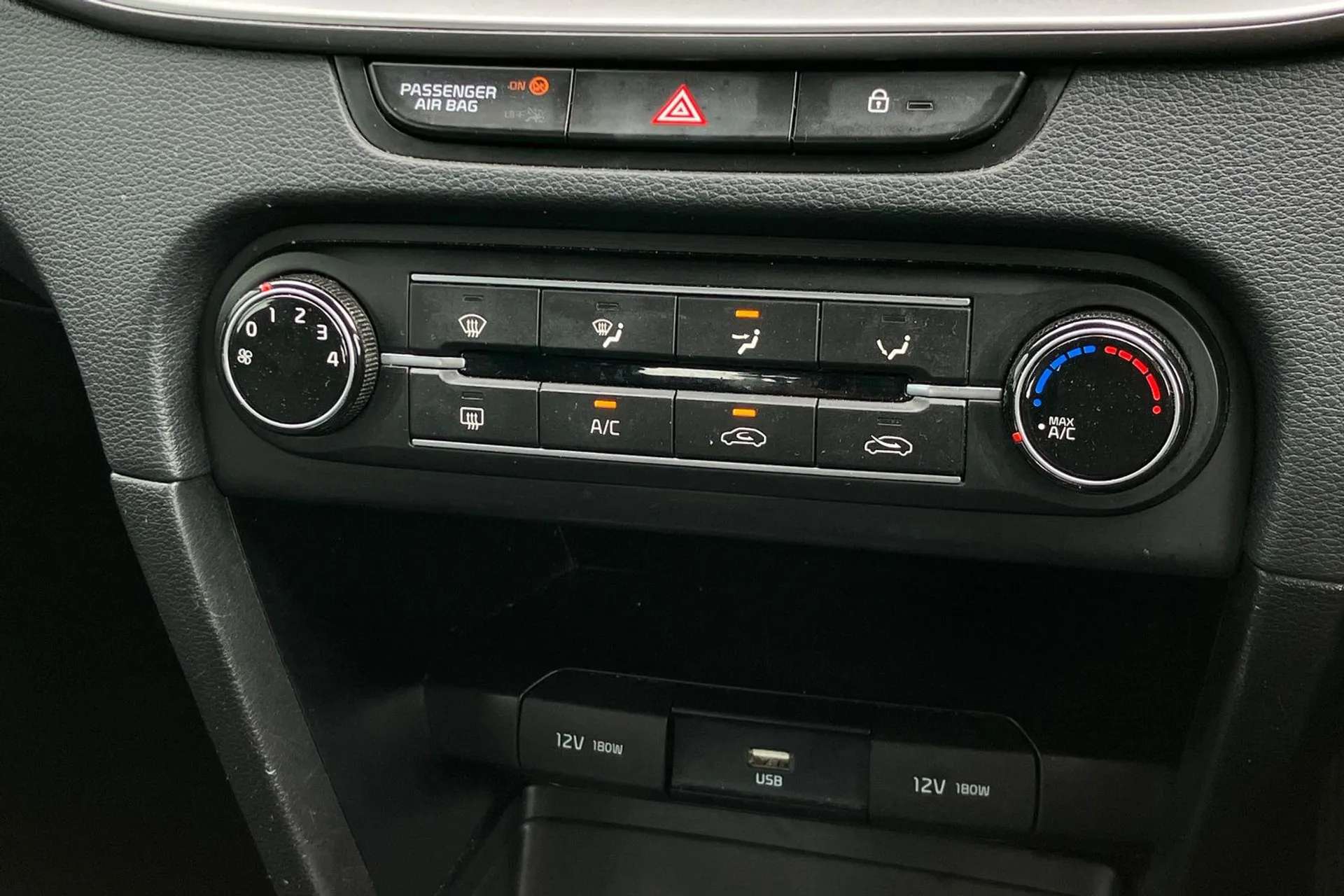 2022 KIA CEED 2022 KIA CEED