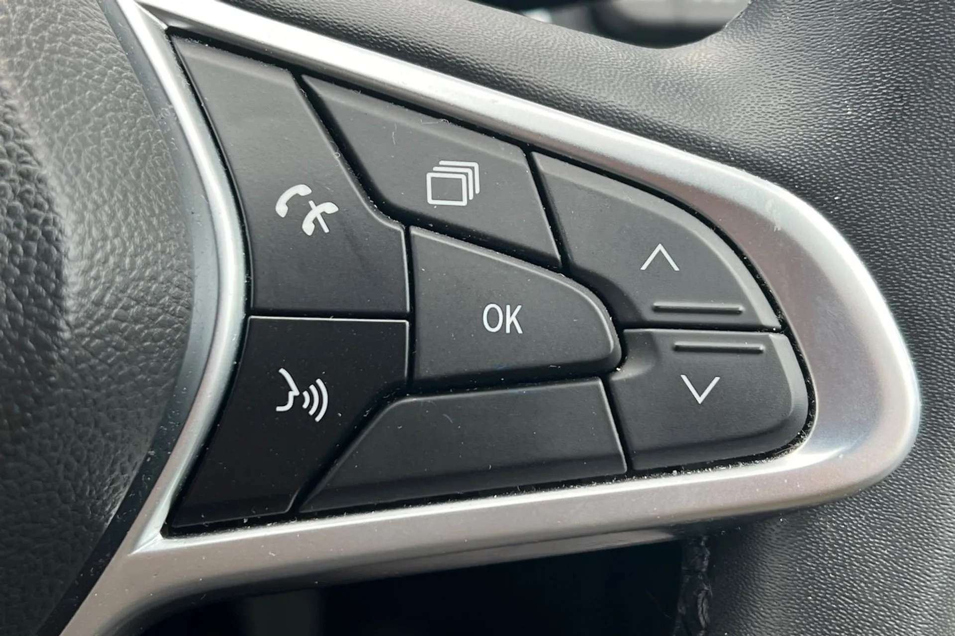 2022 RENAULT CLIO 2022 RENAULT CLIO