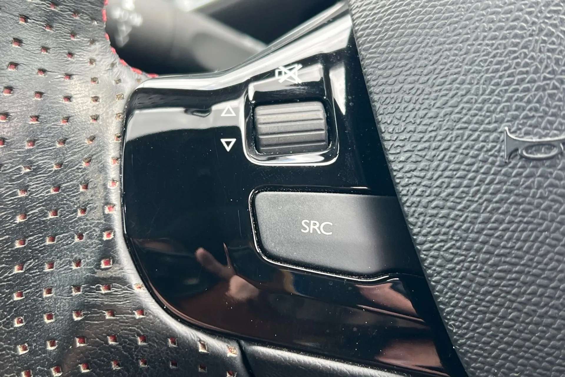 2018 PEUGEOT 308 2018 PEUGEOT 308