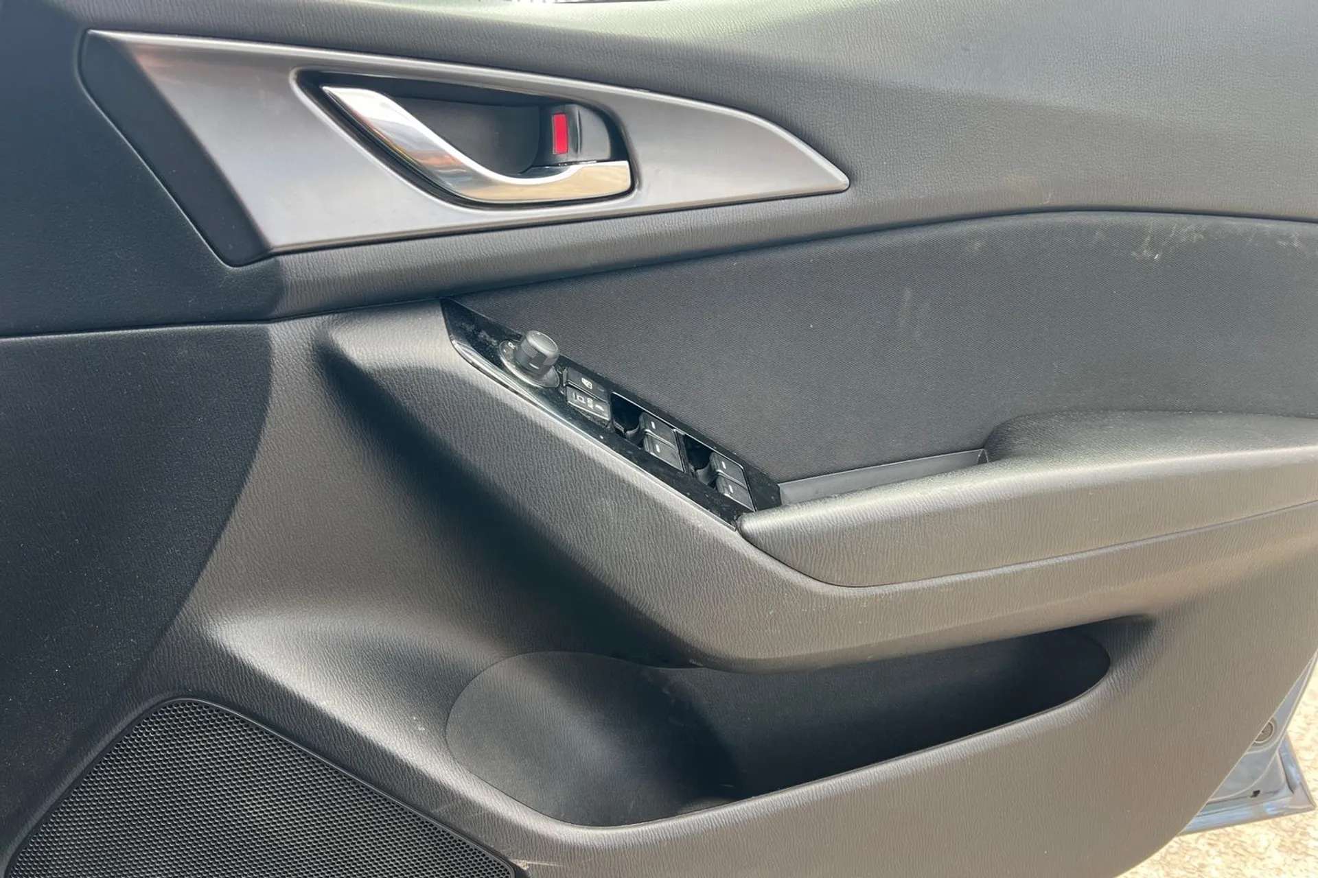 2018 MAZDA MAZDA3 2018 MAZDA MAZDA3
